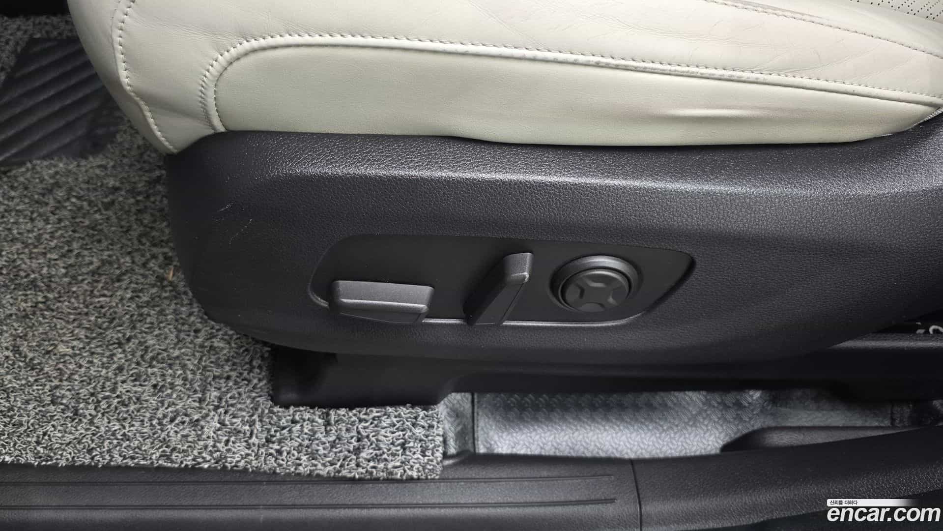 Canival Kia 2020.9-OPTION-046