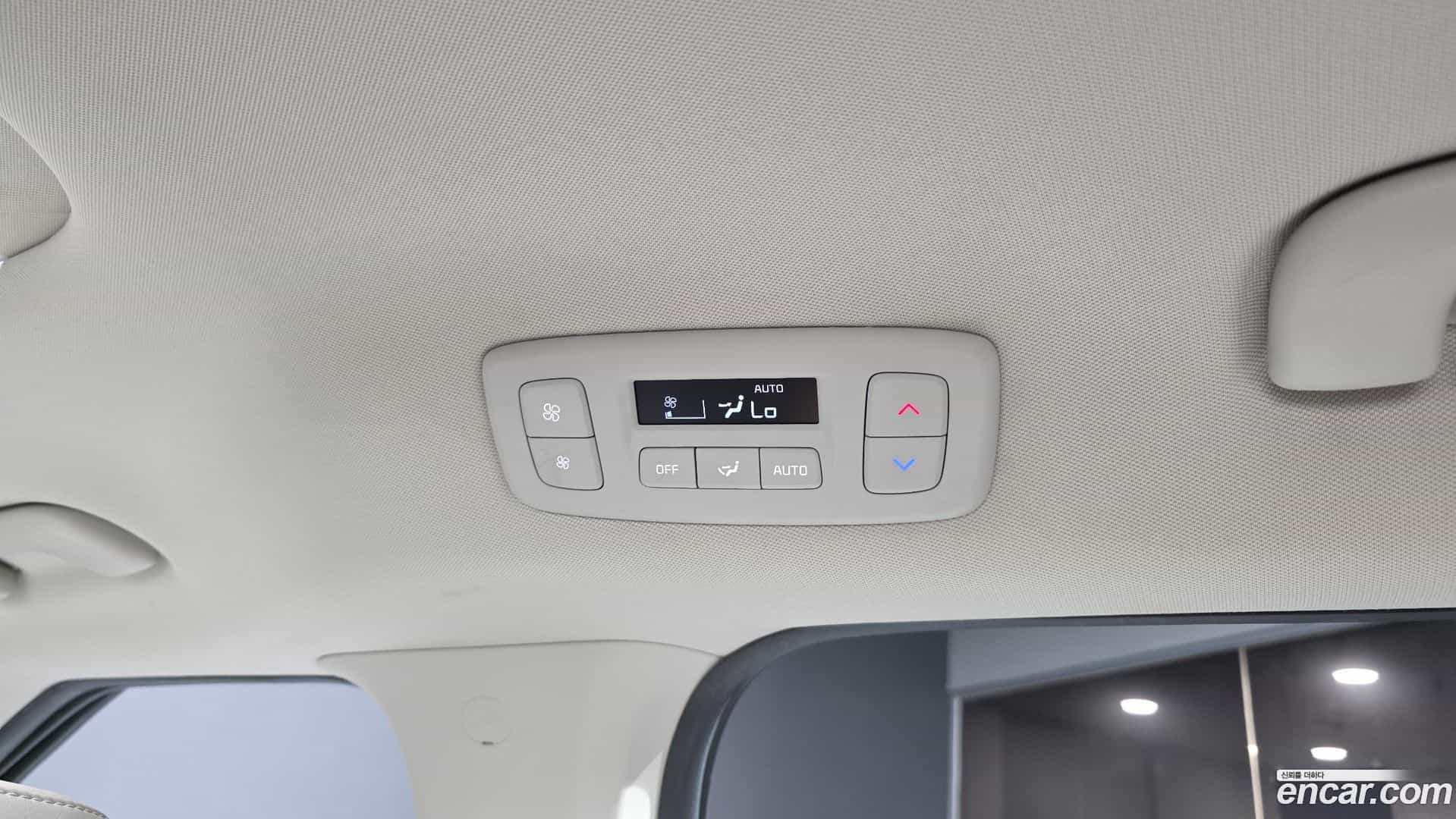 Canival Kia 2020.9-OPTION-048