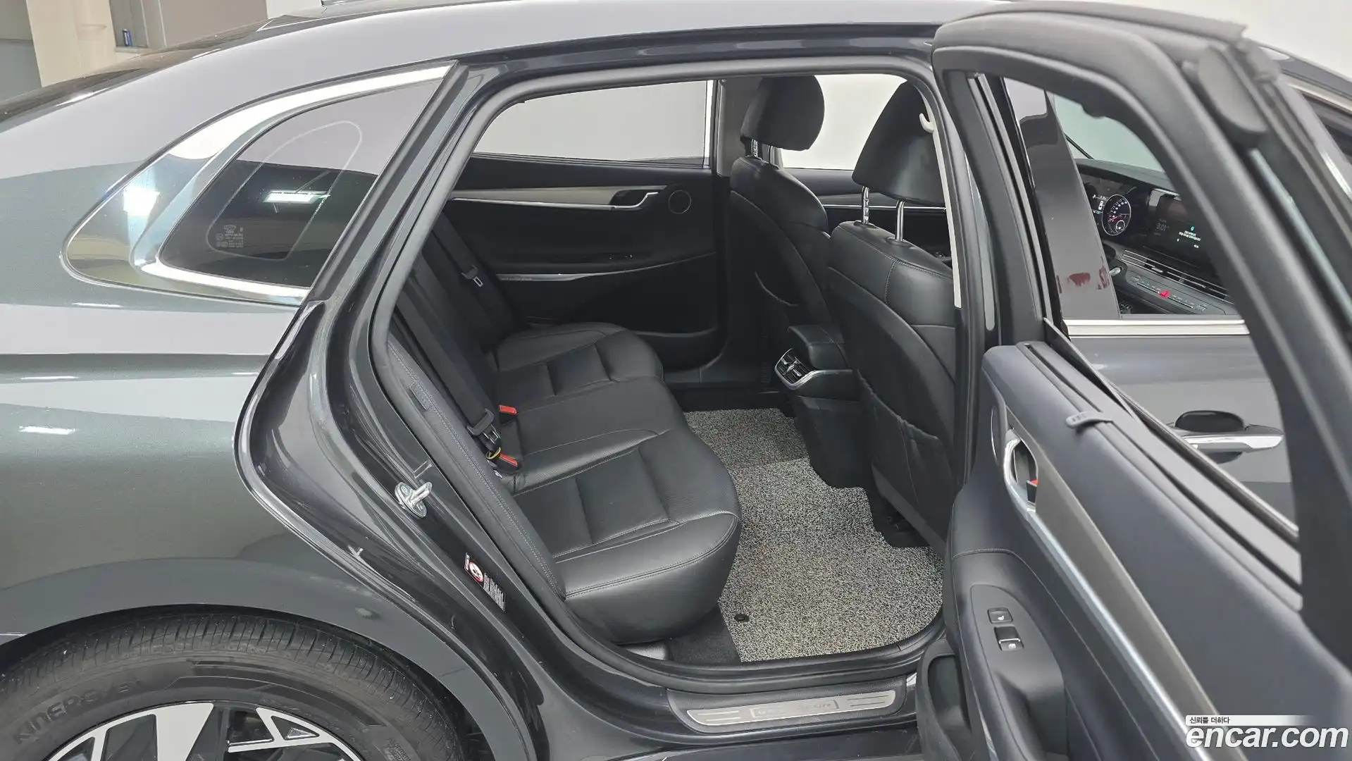 Grandeur Hyundai 2020.5-OPTION-015