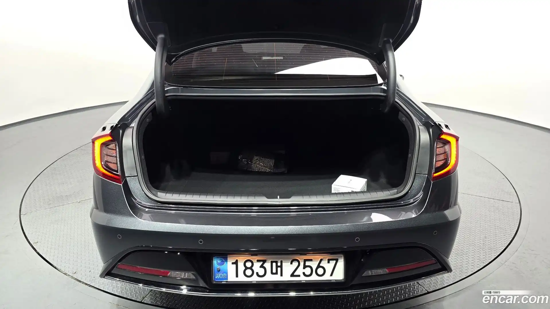 Sonata Hyundai 2023.1-OPTION-024