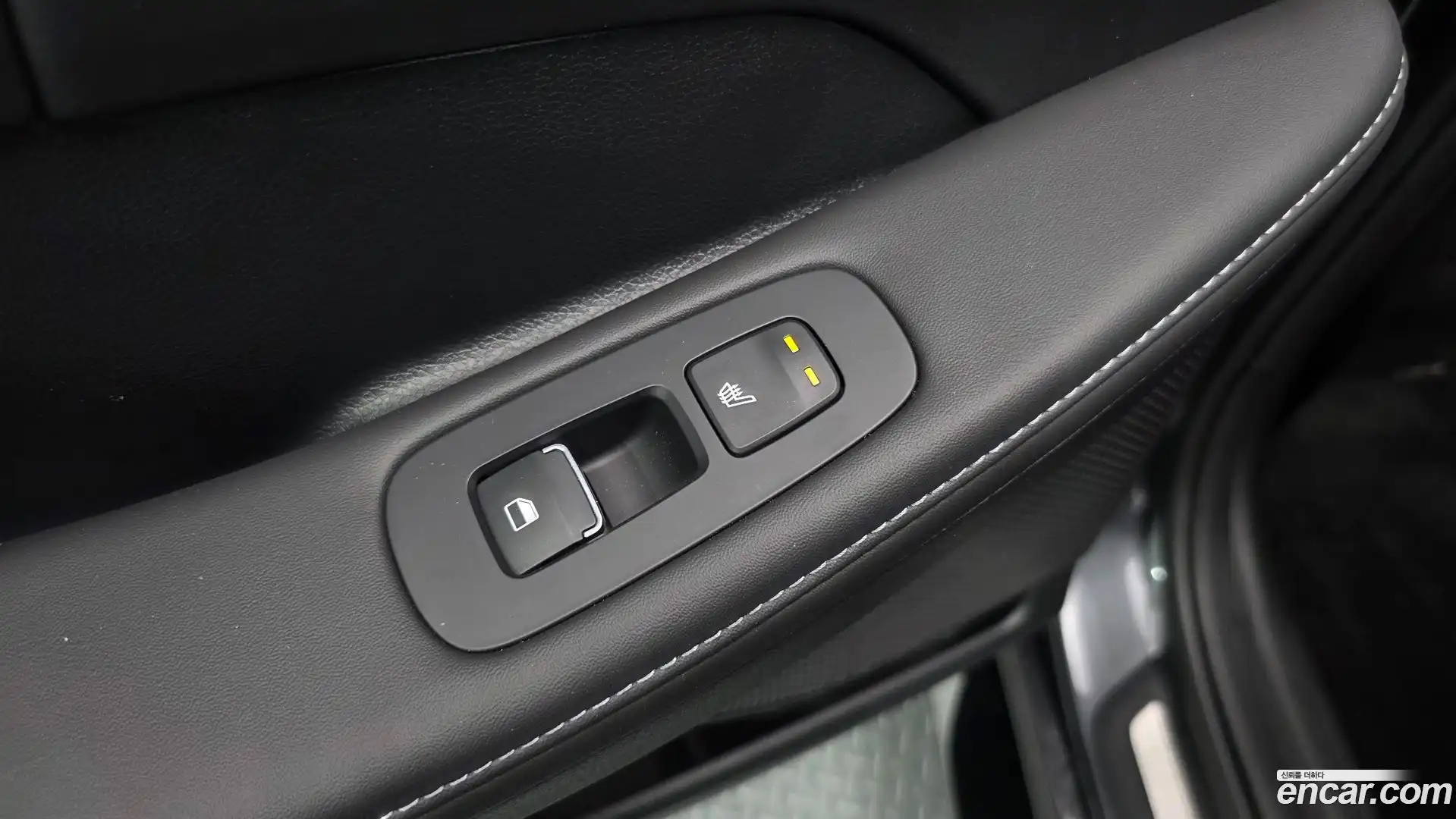 Sonata Hyundai 2023.1-OPTION-040