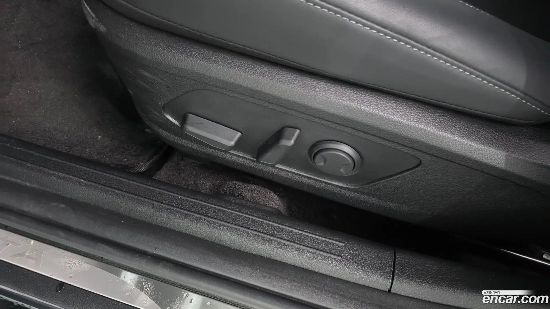 Sonata Hyundai 2023.1-OPTION-044