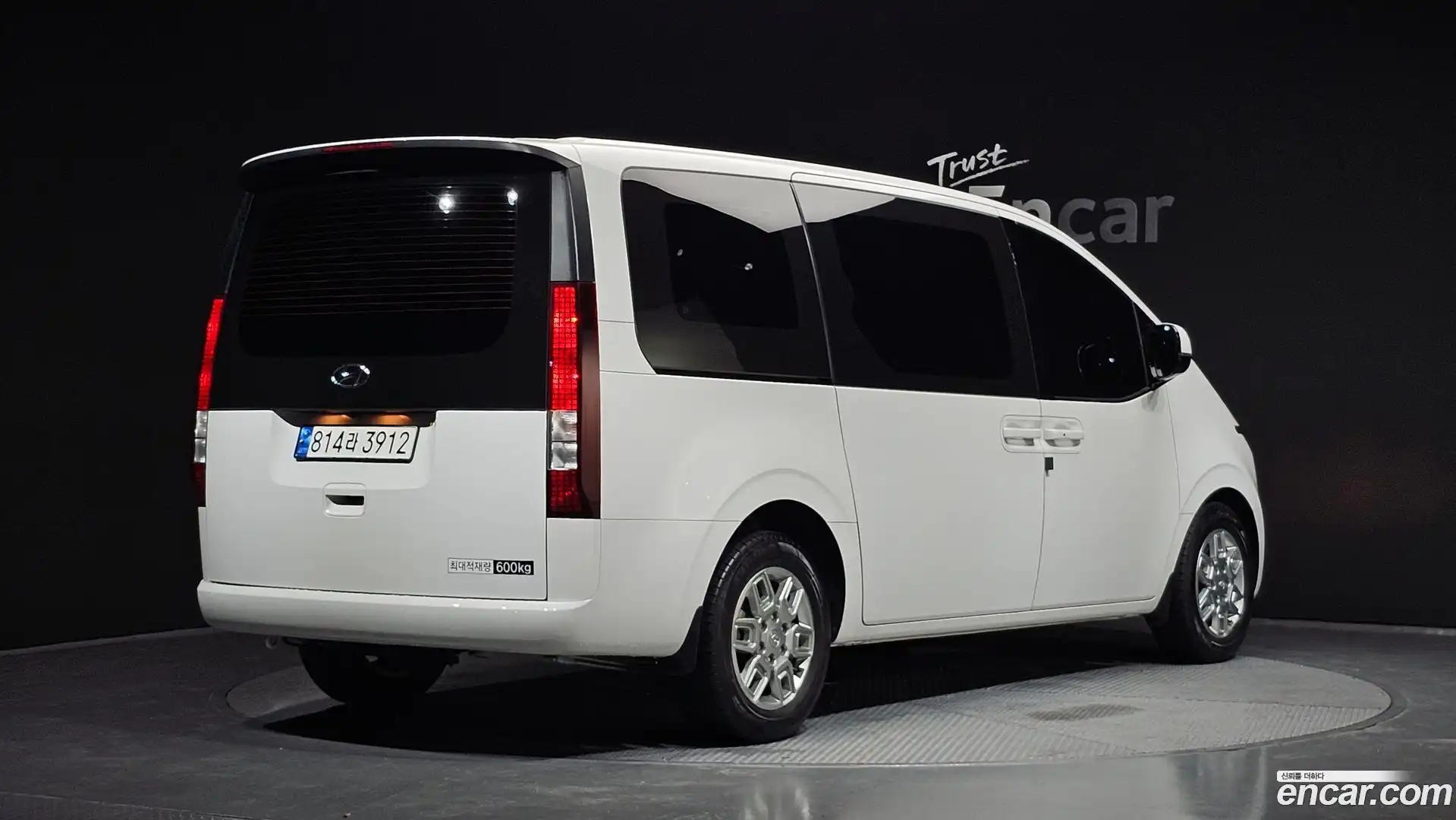 Staria Hyundai 2023.3-OUTER-002