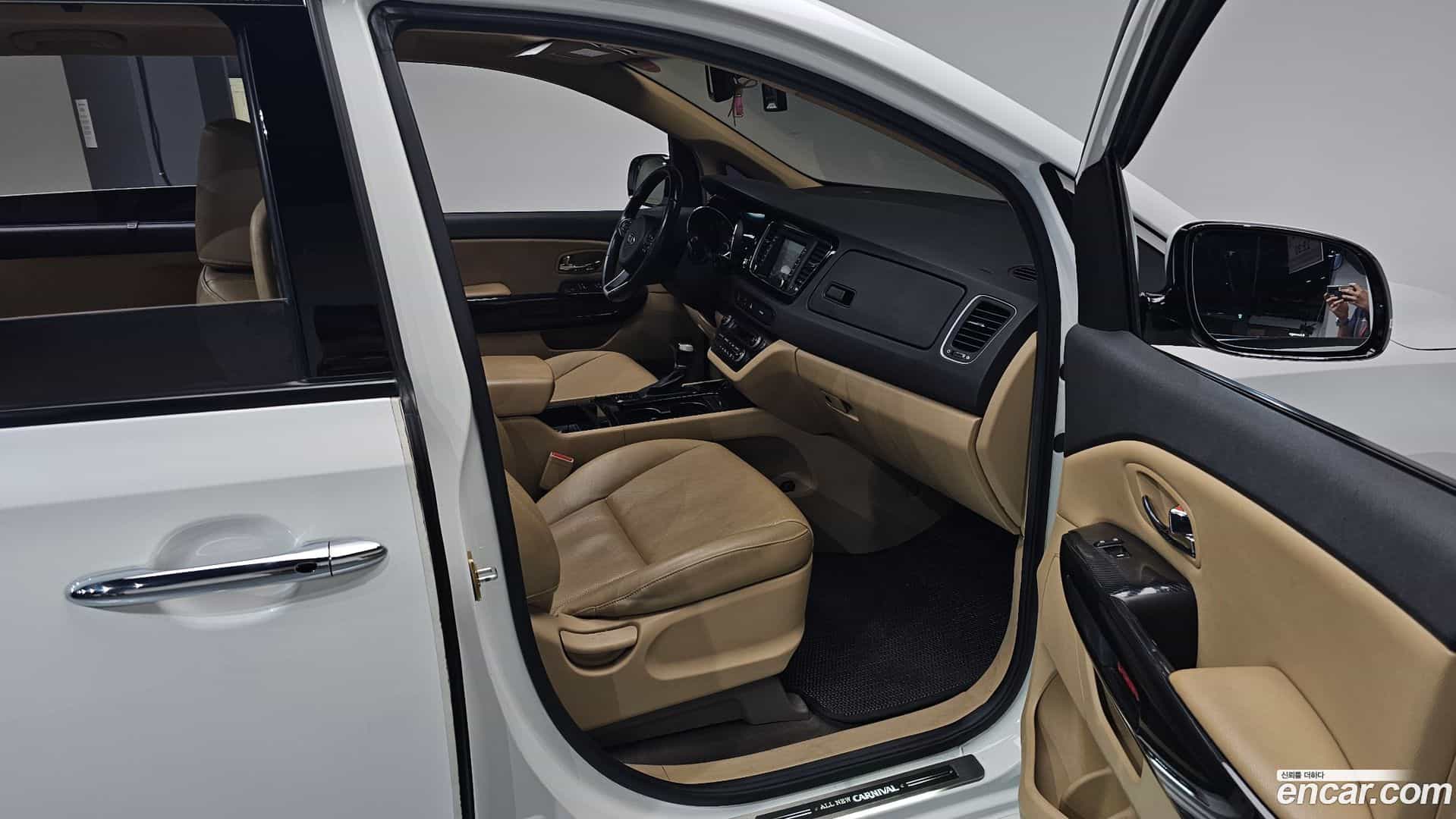 Canival Kia 2016.6-OPTION-015