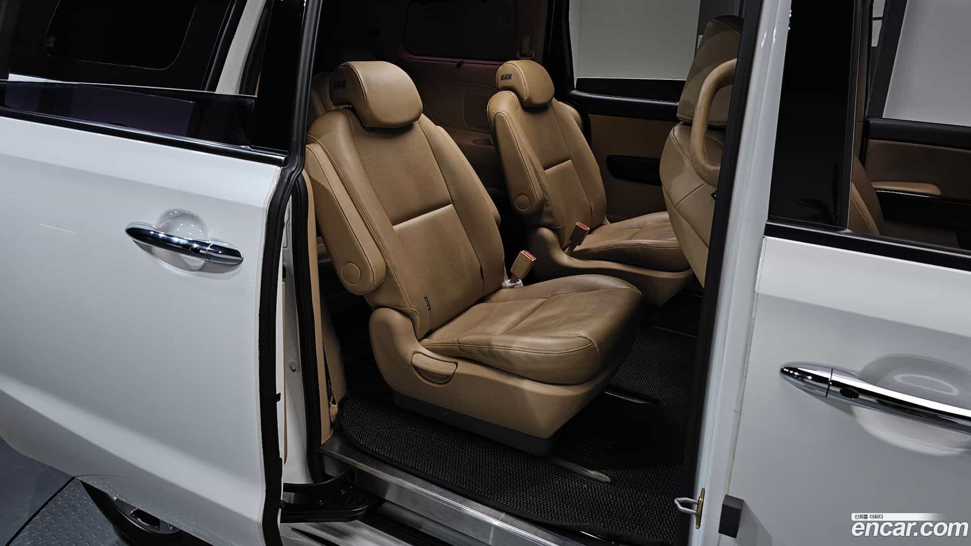 Canival Kia 2016.6-OPTION-016