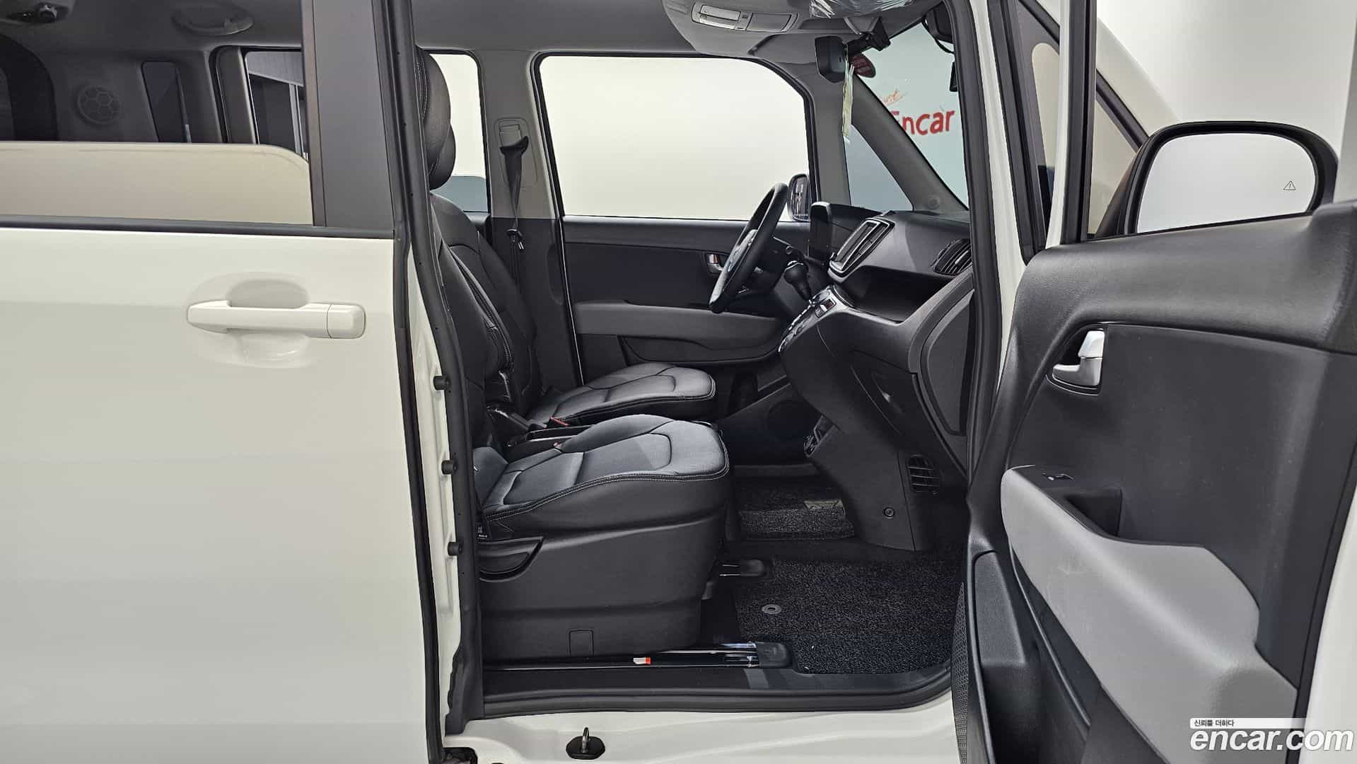 RAY Kia 2022.10-INNER-036