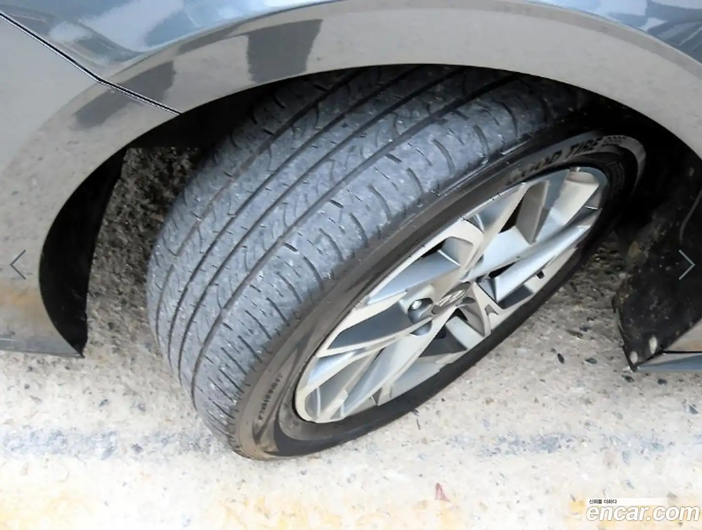 Sonata Hyundai 2019.6-OPTION-024