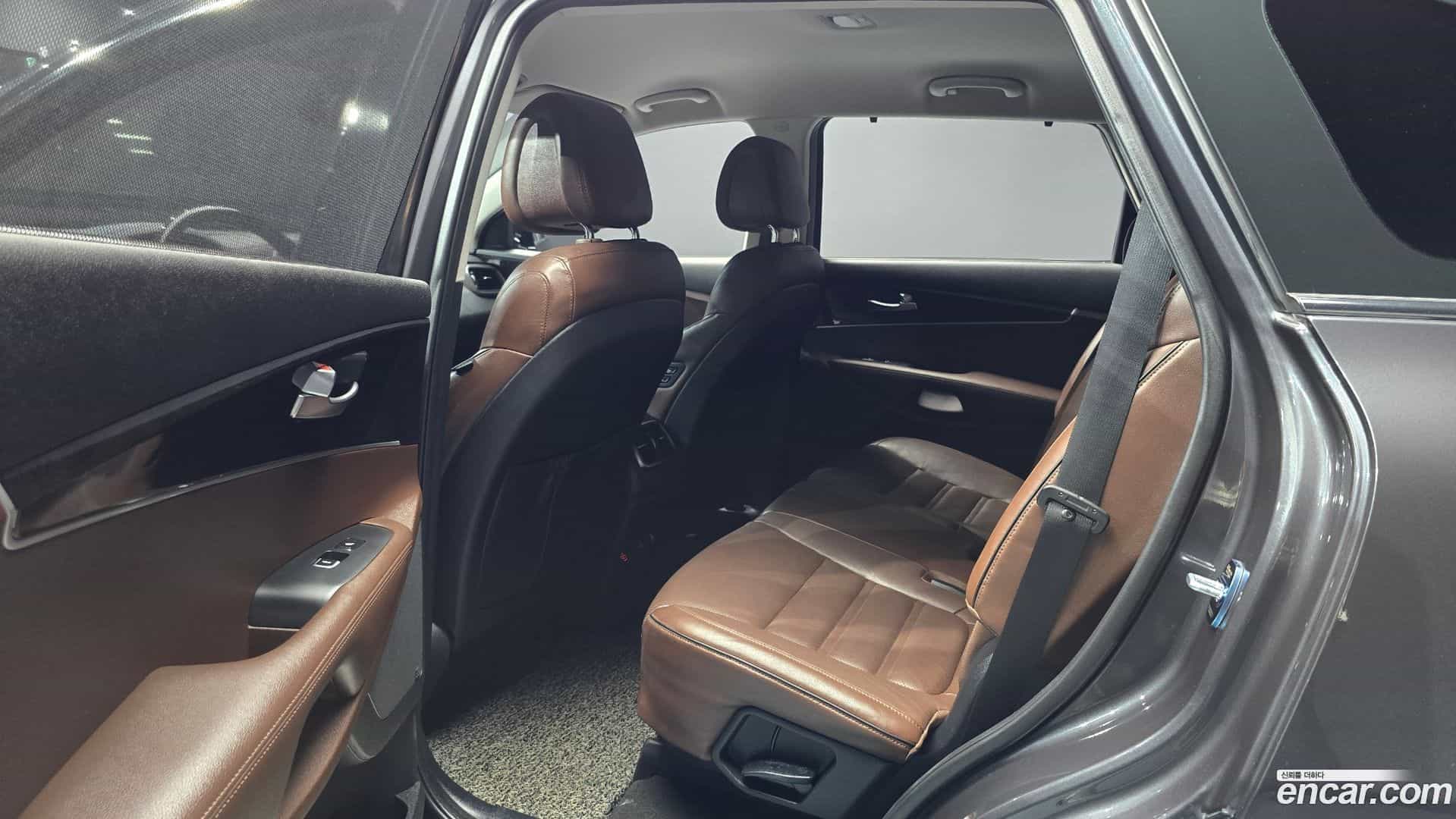 Sorento Kia 2017.7-OPTION-016
