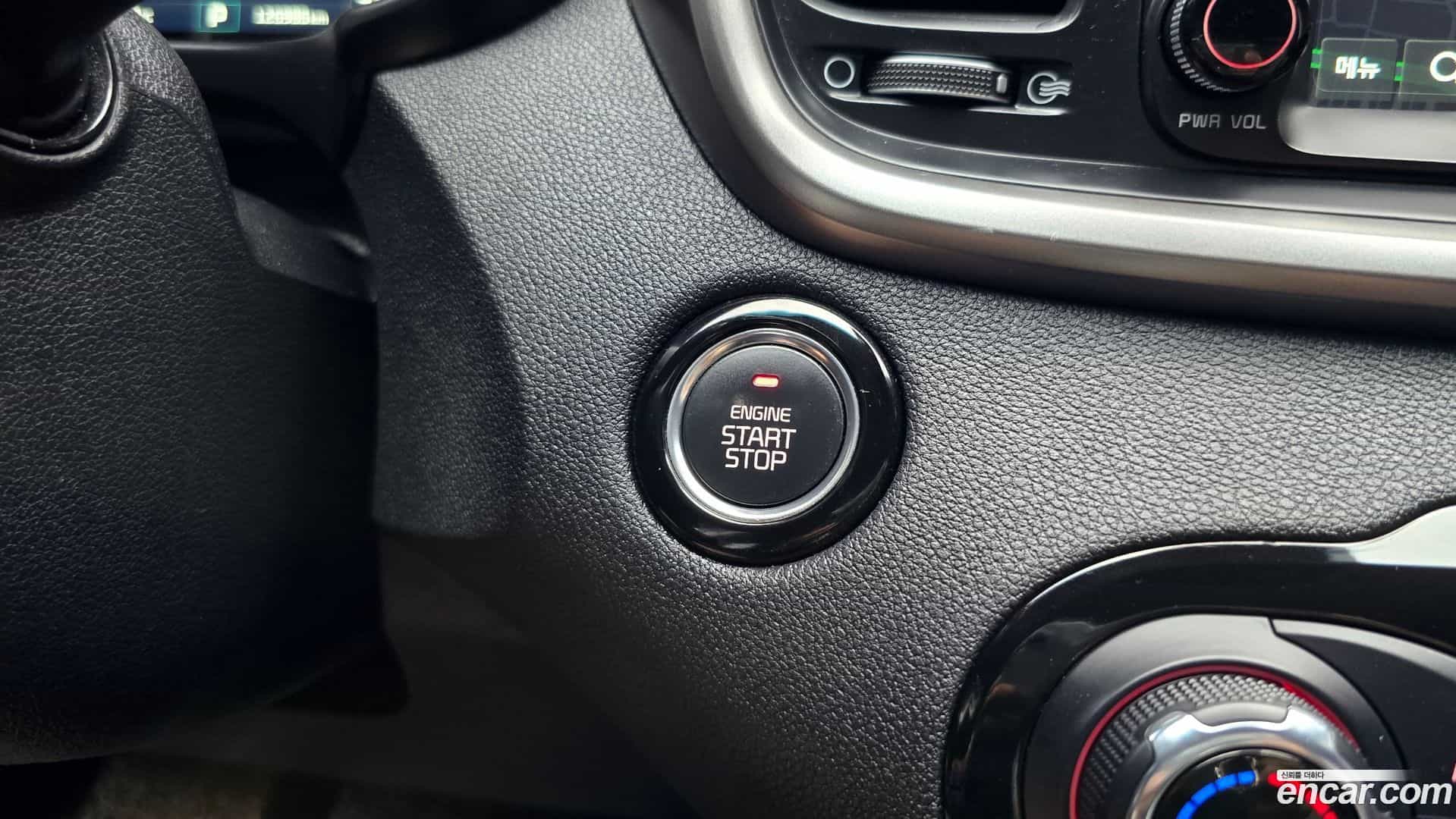 Sorento Kia 2017.7-OPTION-024