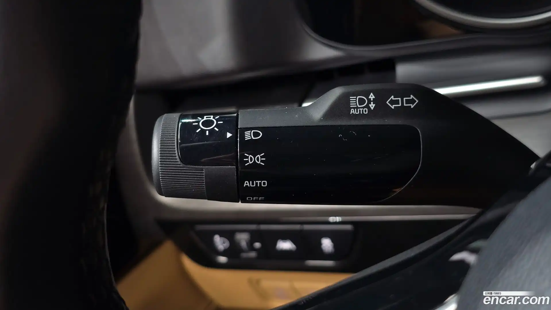 Canival Kia 2023.0-OPTION-019