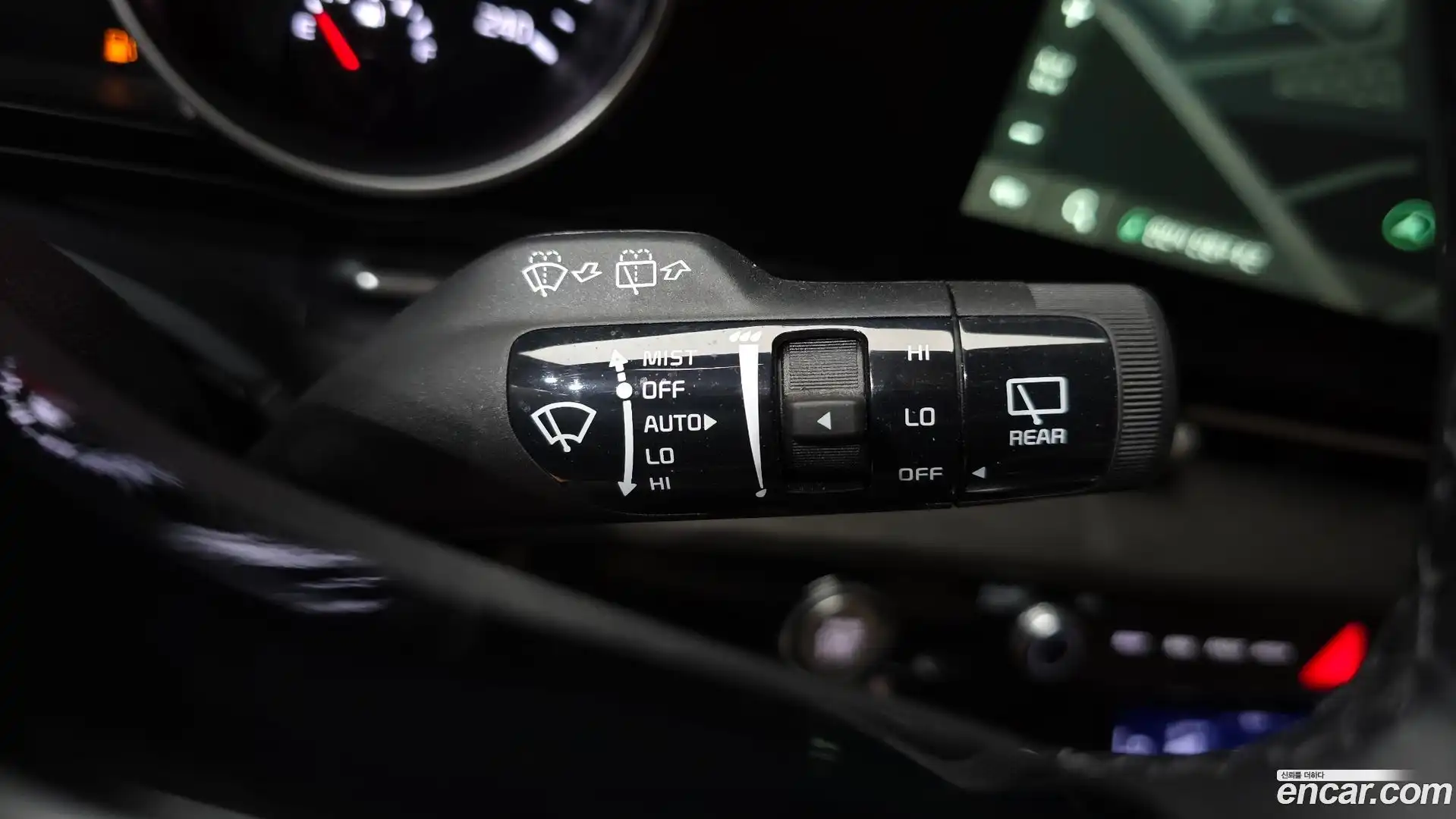 Canival Kia 2023.0-OPTION-020
