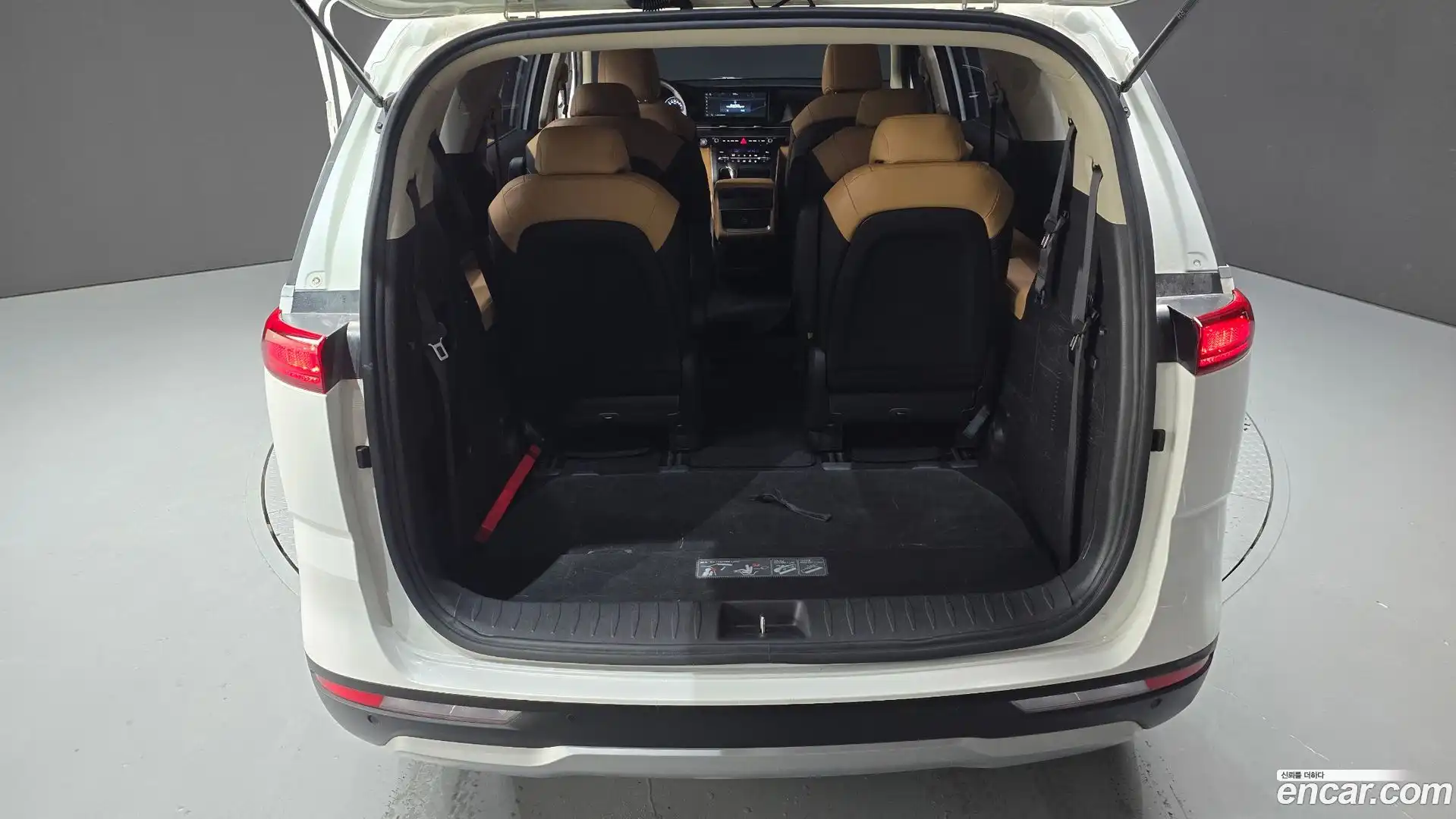 Canival Kia 2023.0-OPTION-041