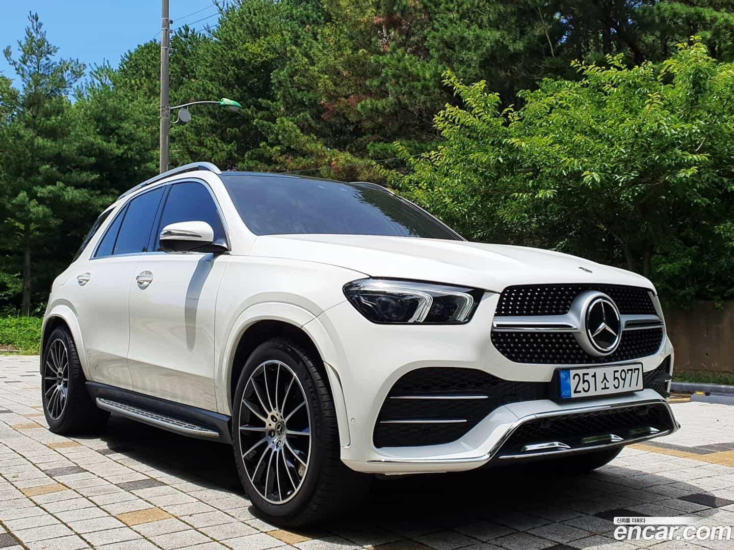 GLE-Class Mercedes-Benz 2023.6-OUTER-004