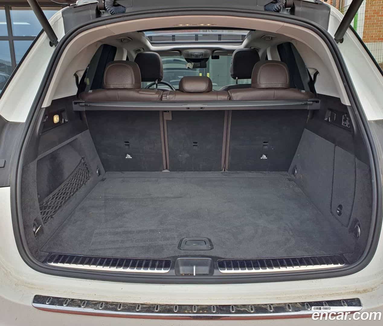 GLE-Class Mercedes-Benz 2023.6-OPTION-015