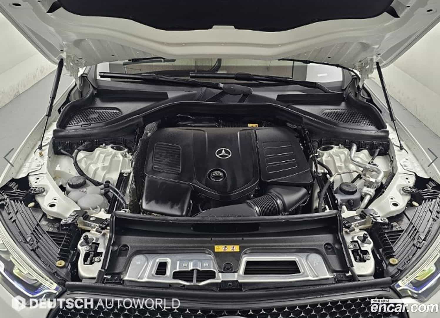GLC-Class Mercedes-Benz 2024.10-OUTER-006
