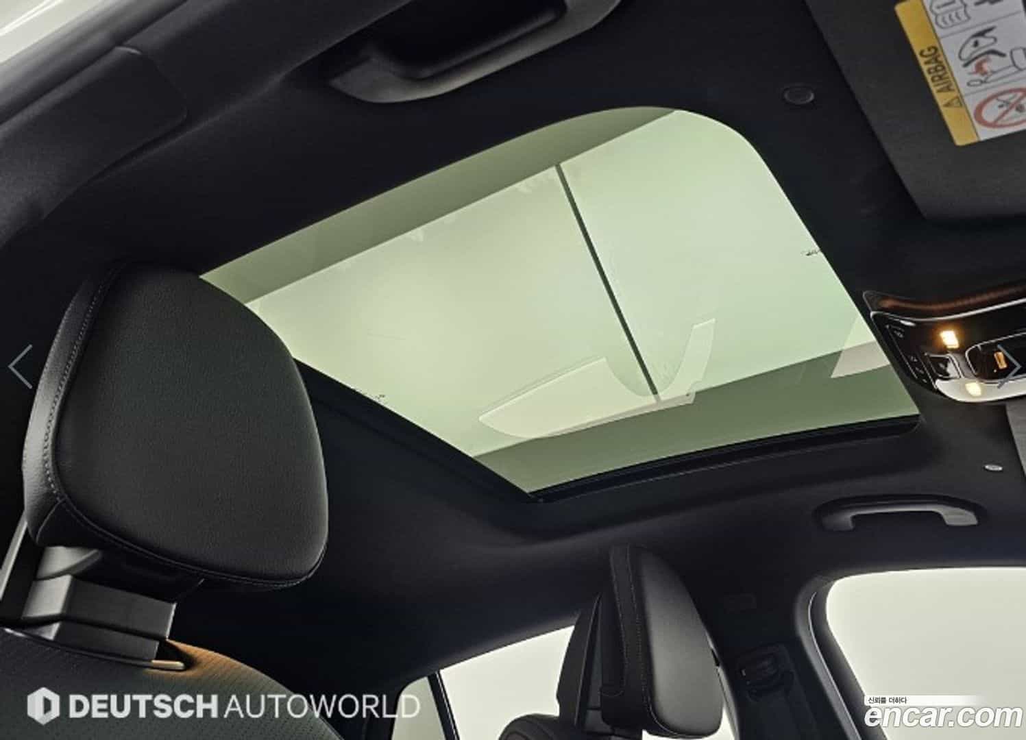 GLC-Class Mercedes-Benz 2024.10-OPTION-022