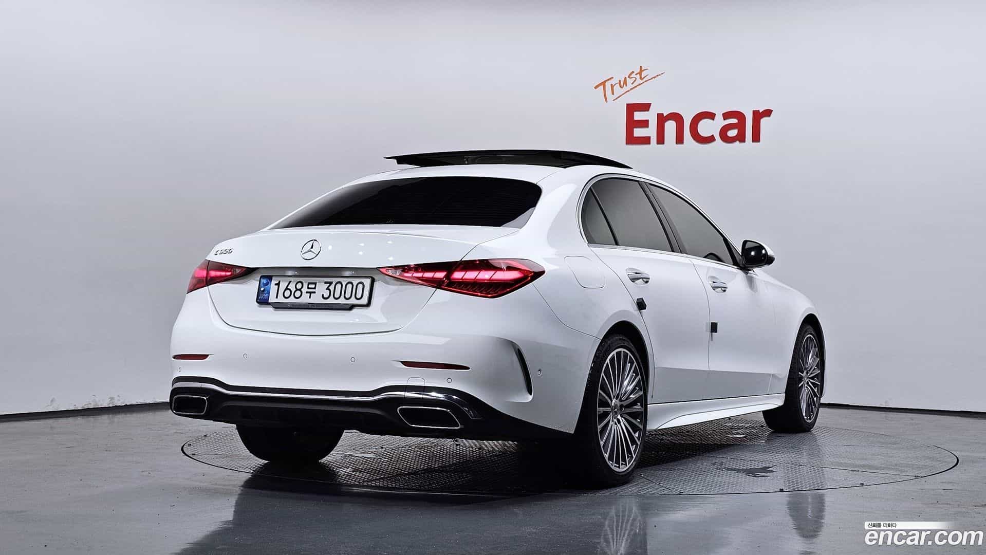 C-Class Mercedes-Benz 2022.3-OUTER-002