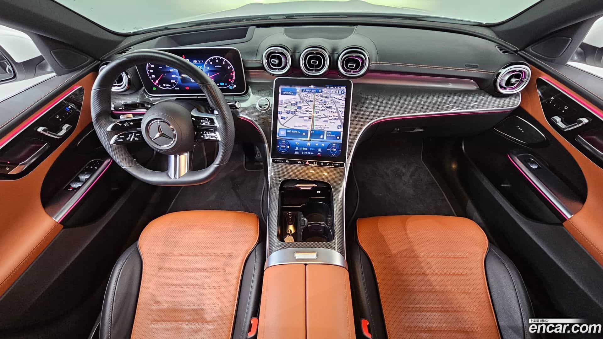 C-Class Mercedes-Benz 2022.3-INNER-007