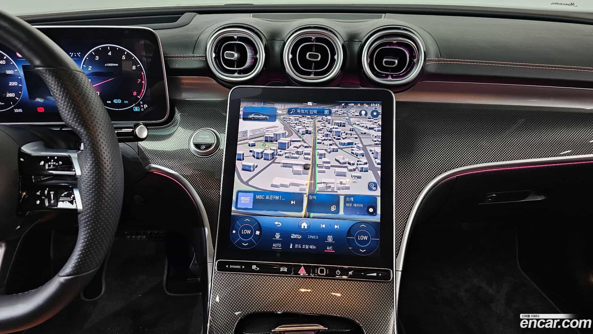 C-Class Mercedes-Benz 2022.3-OPTION-017