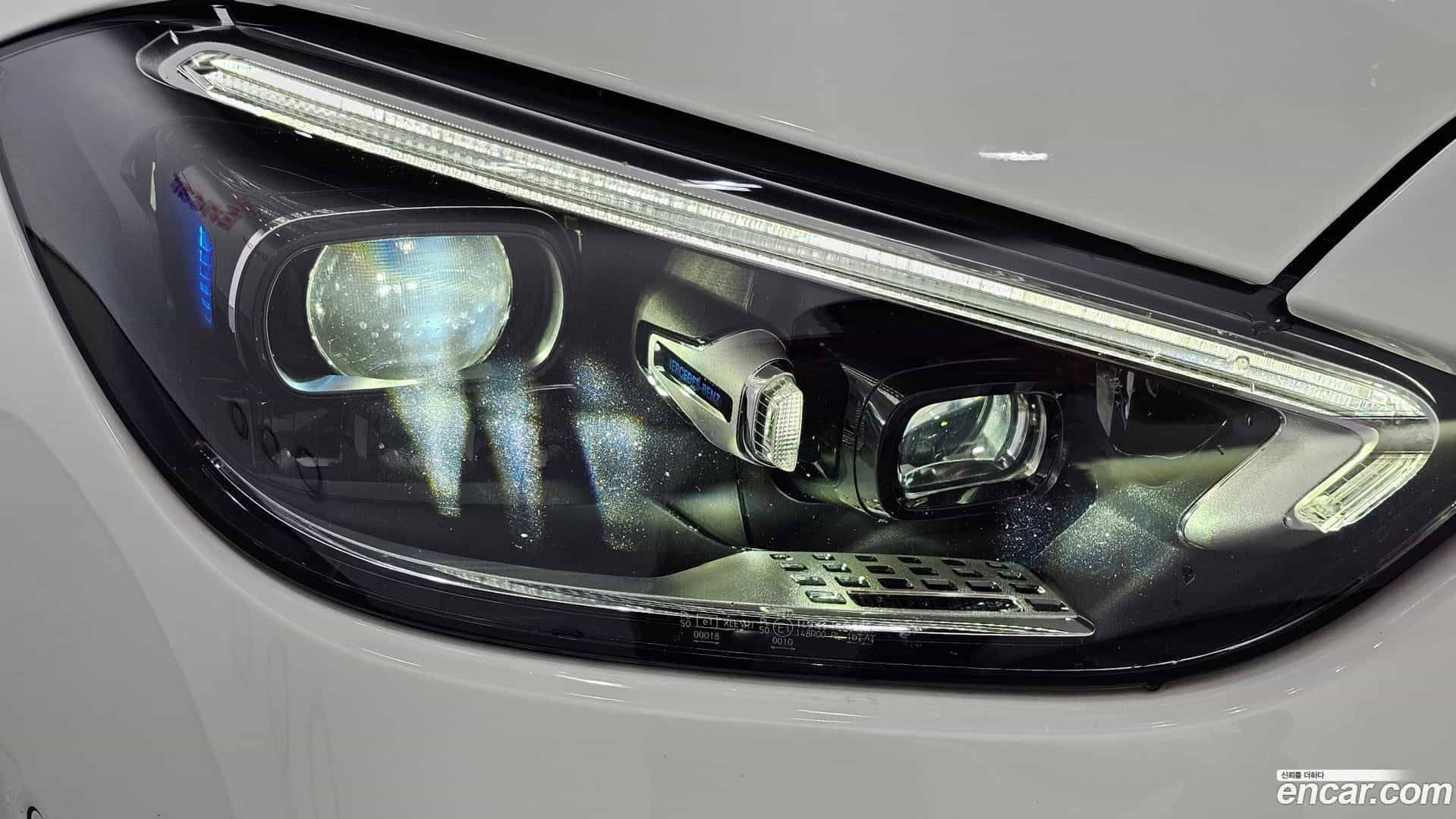C-Class Mercedes-Benz 2022.3-OUTER-032
