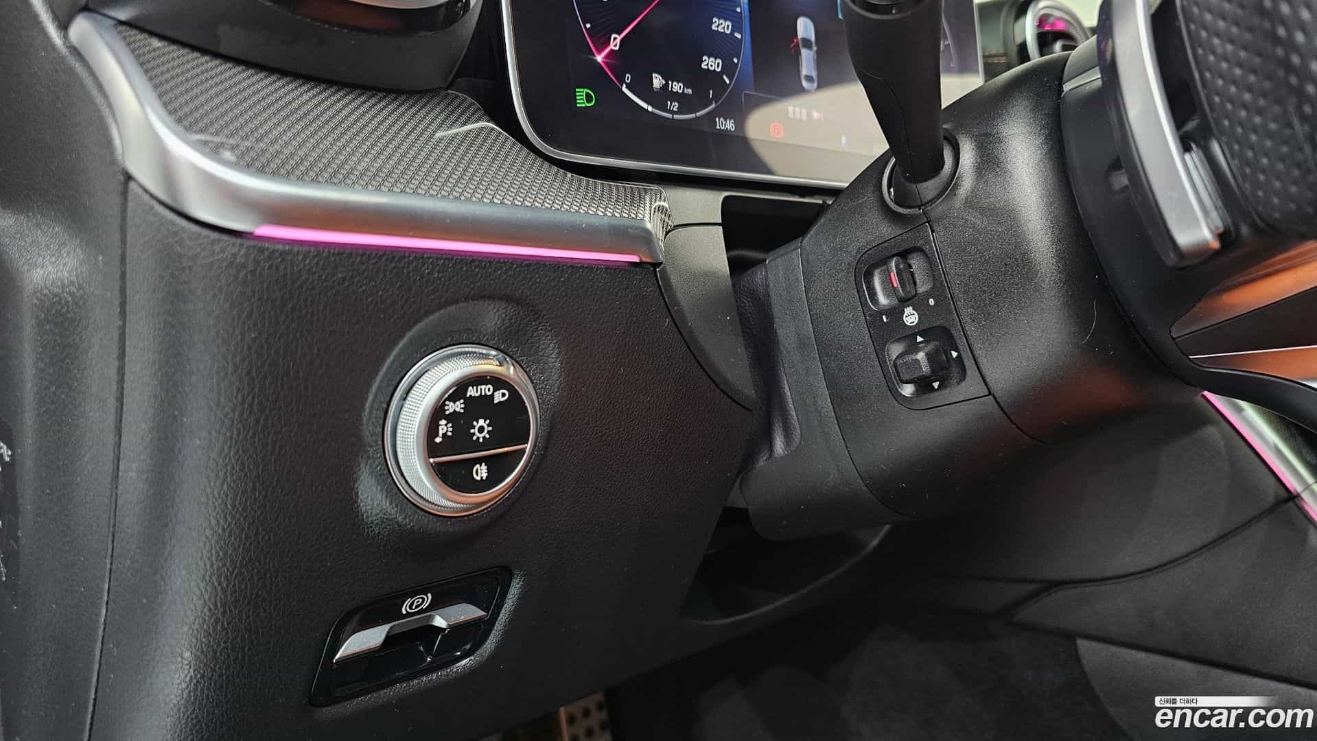 C-Class Mercedes-Benz 2022.3-OPTION-040