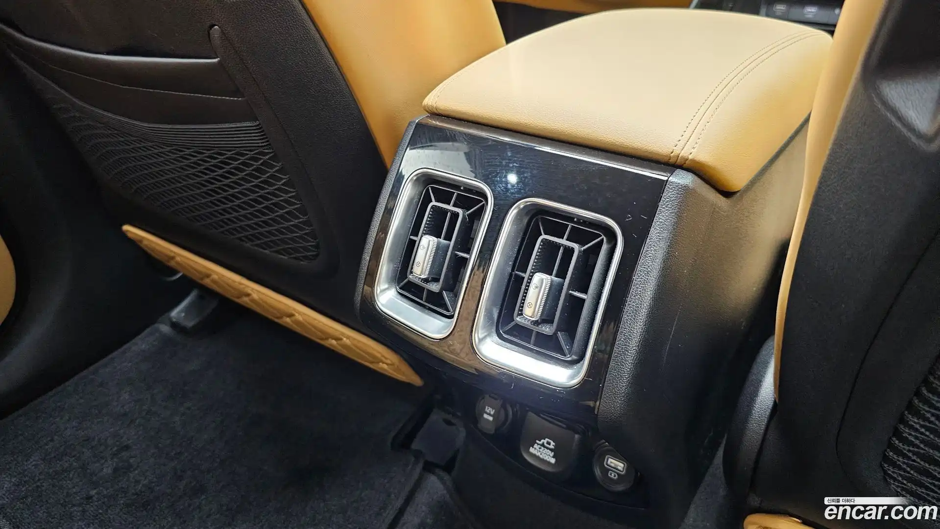 Sorento Kia 2020.4-OPTION-047