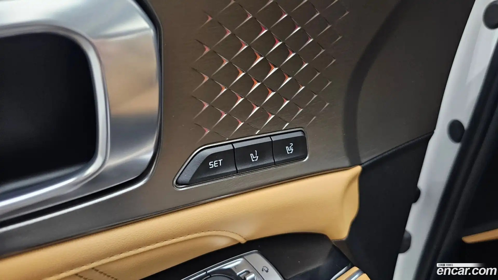 Sorento Kia 2020.4-OPTION-048