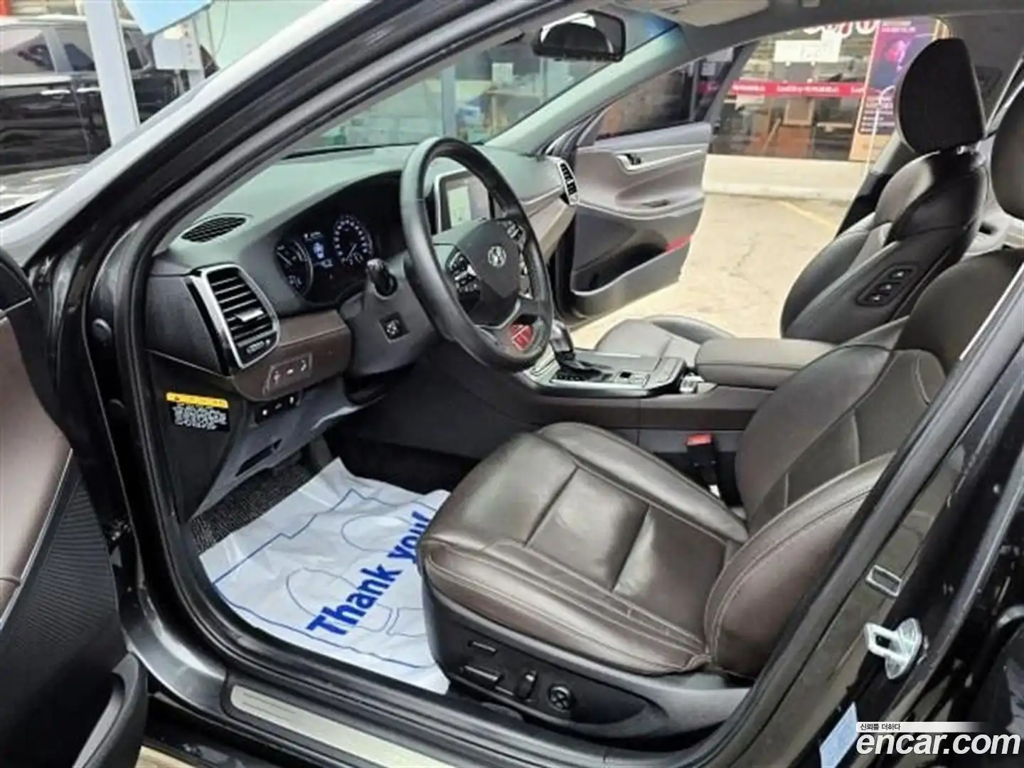Grandeur Hyundai 2019.11-INNER-008