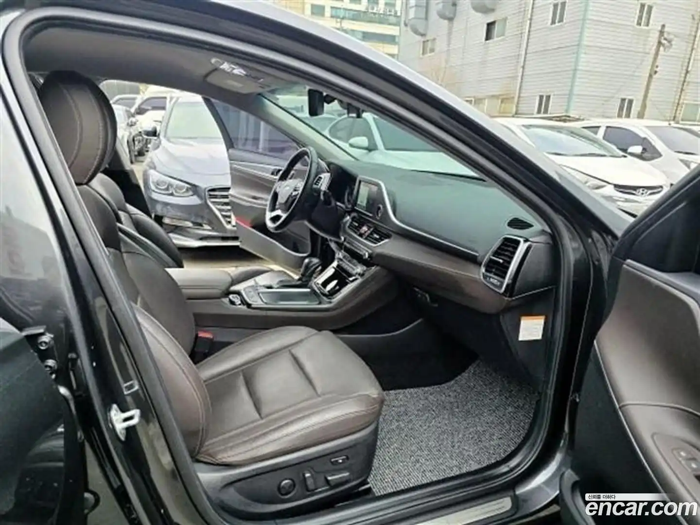 Grandeur Hyundai 2019.11-INNER-009