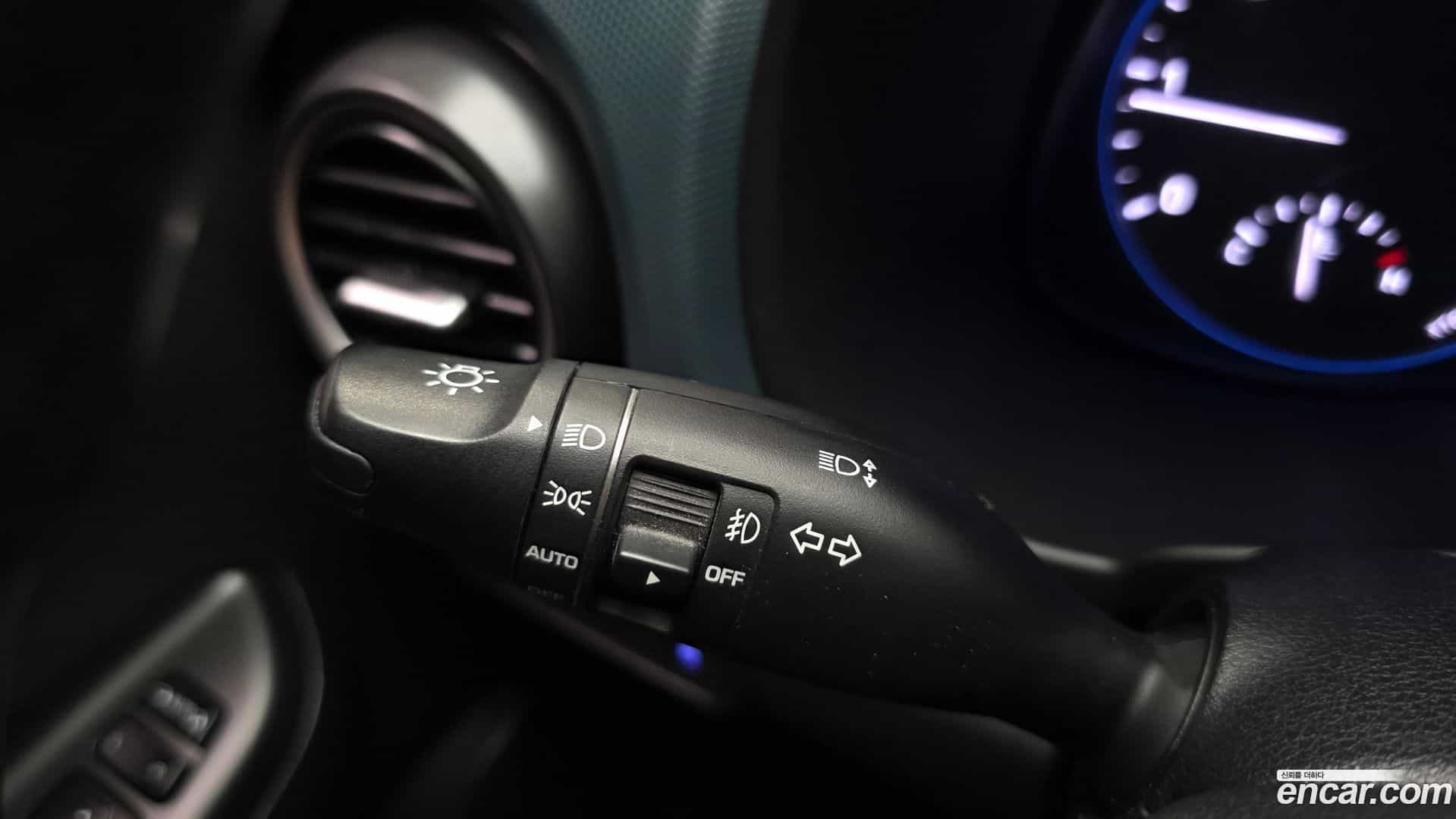 Kona Hyundai 2017.7-OPTION-024