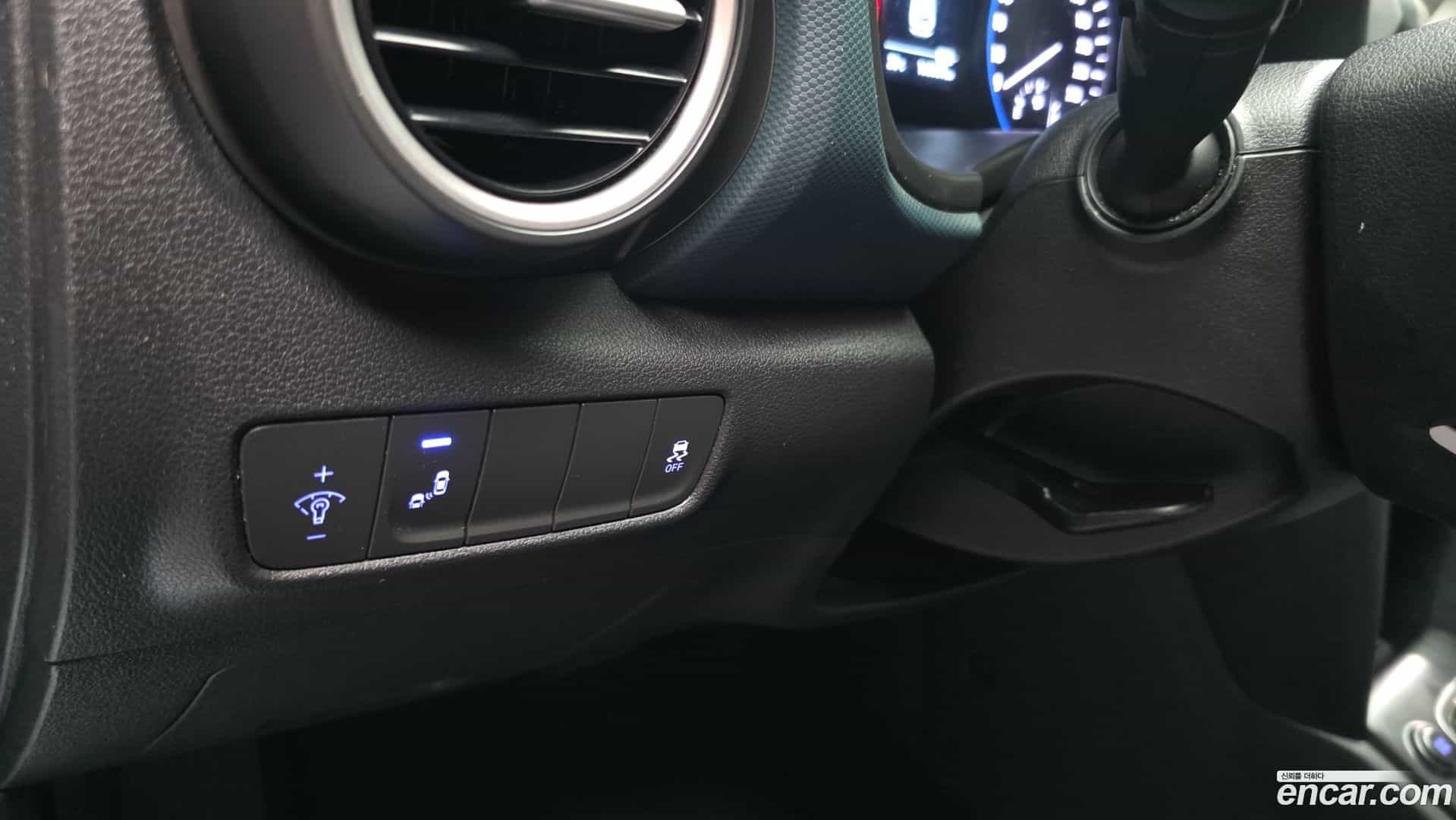 Kona Hyundai 2017.7-OPTION-040