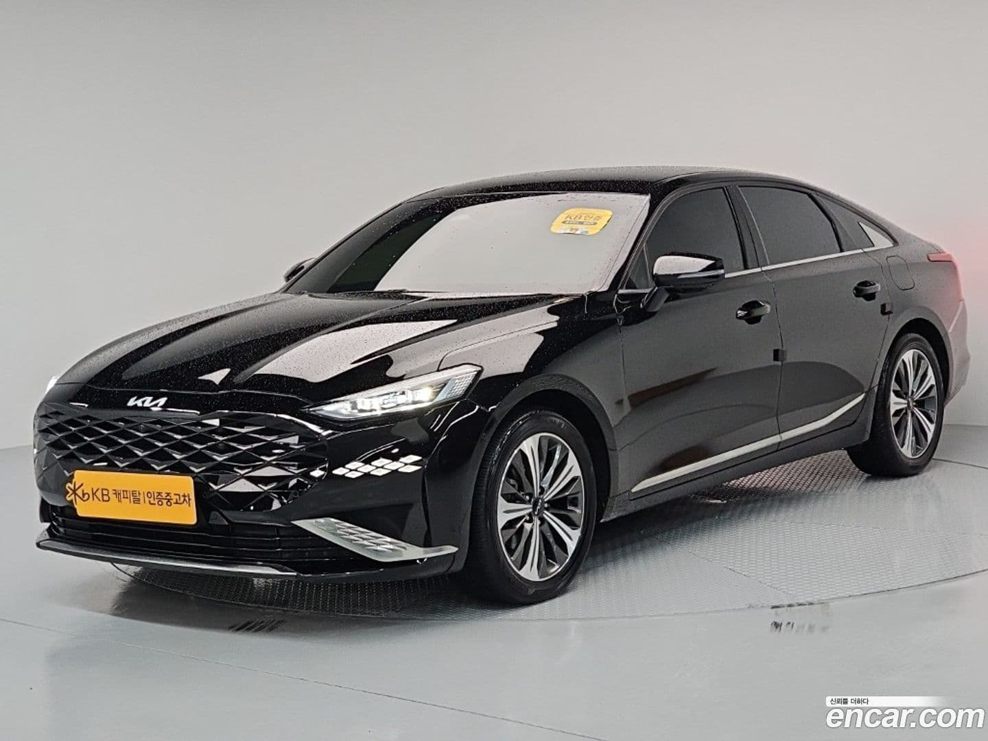 Main__Slider__Photo:K8 Kia 2022.6-0