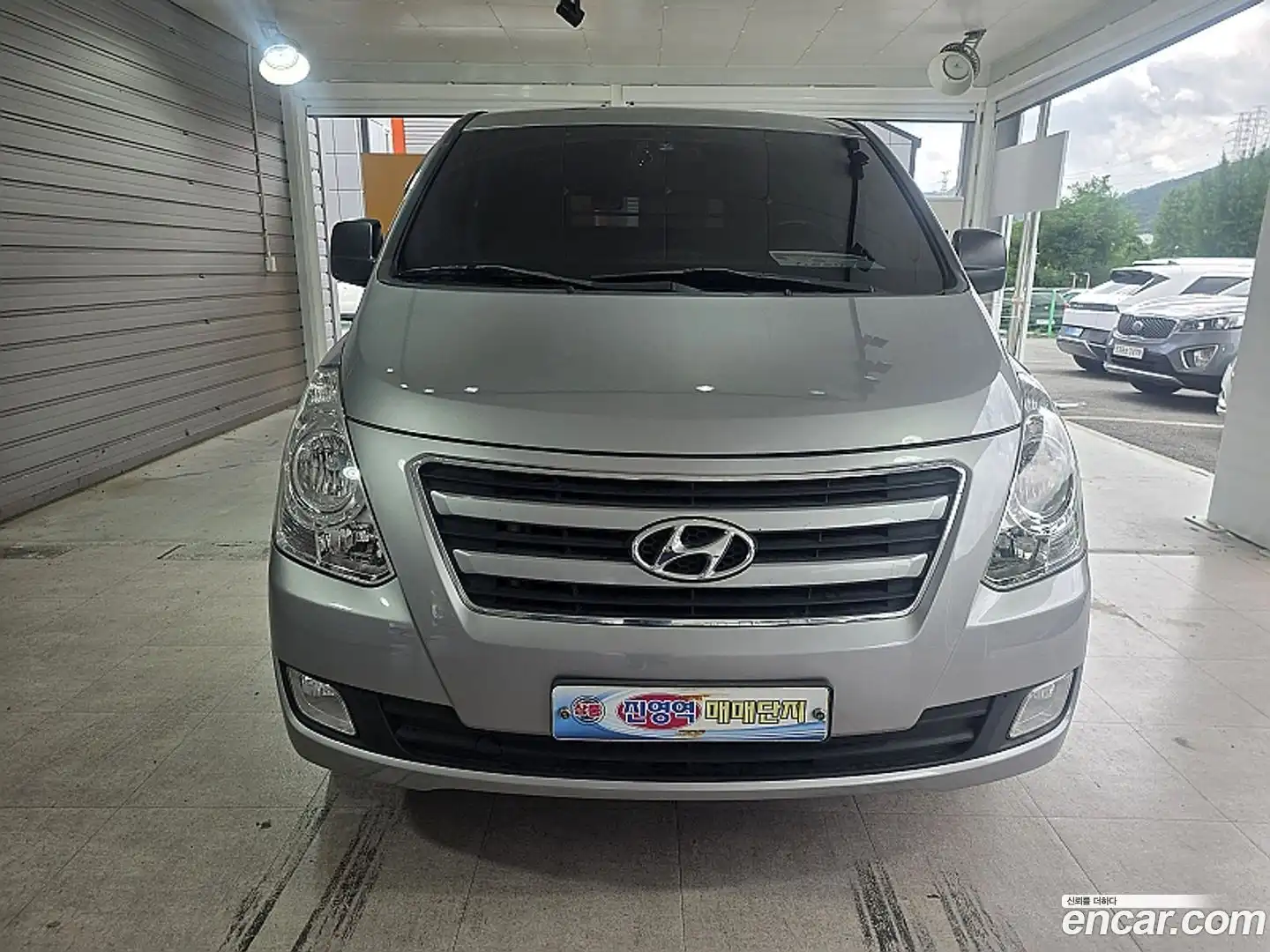 Starex Hyundai 2017.5-OUTER-003