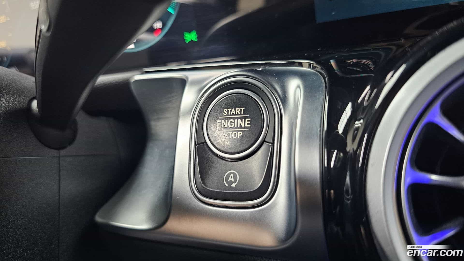GLB-Class Mercedes-Benz 2021.8-OPTION-040