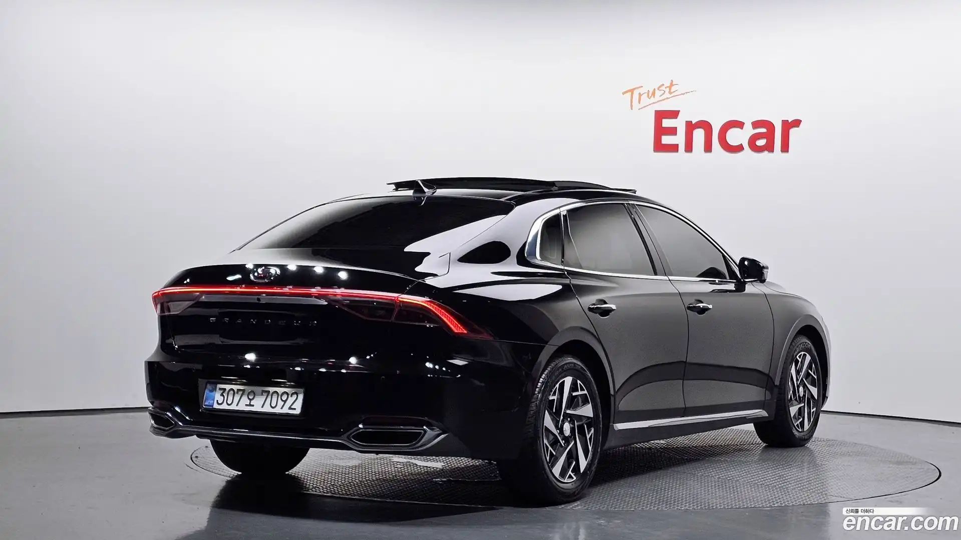 Grandeur Hyundai 2022.9-OUTER-002