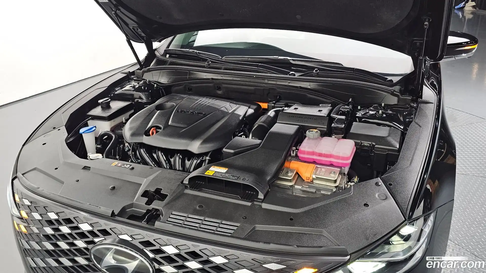 Grandeur Hyundai 2022.9-OUTER-006