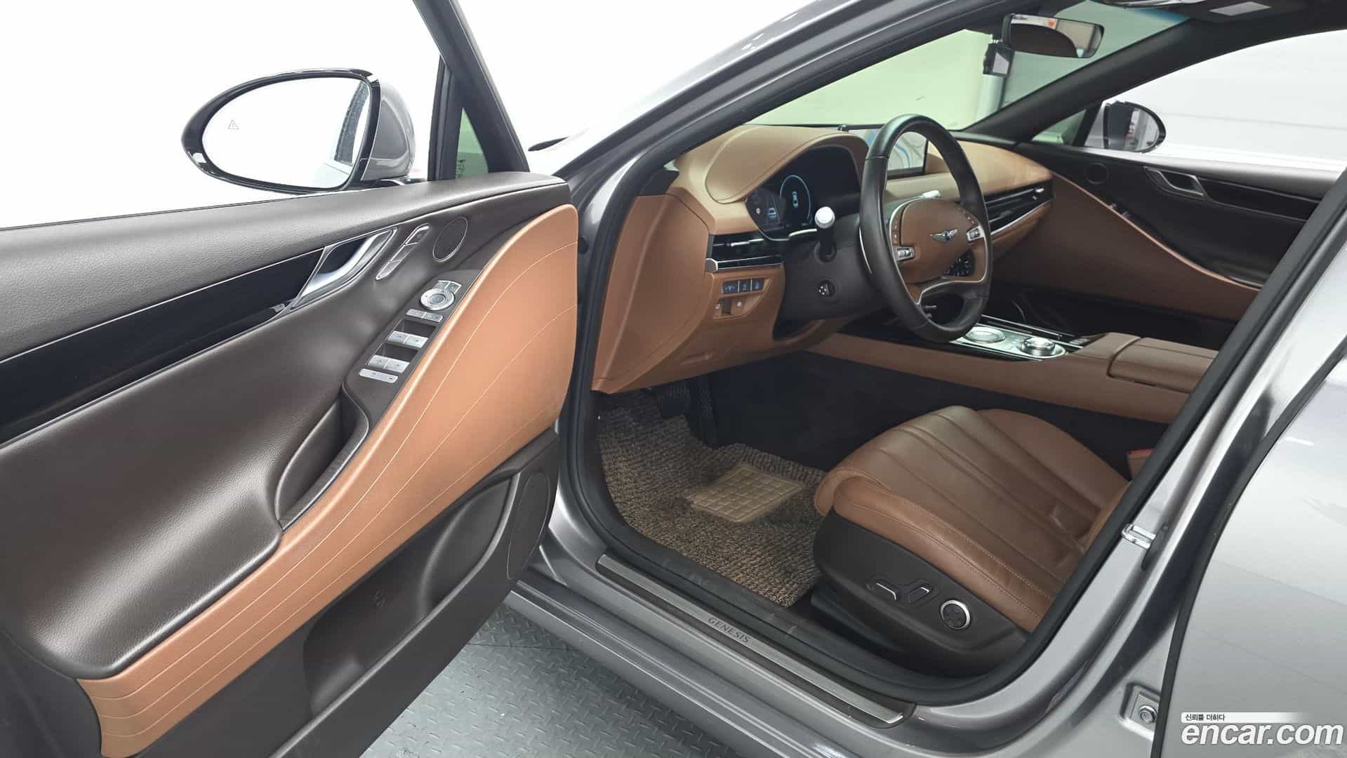 G80 Genesis 2022.3-INNER-010