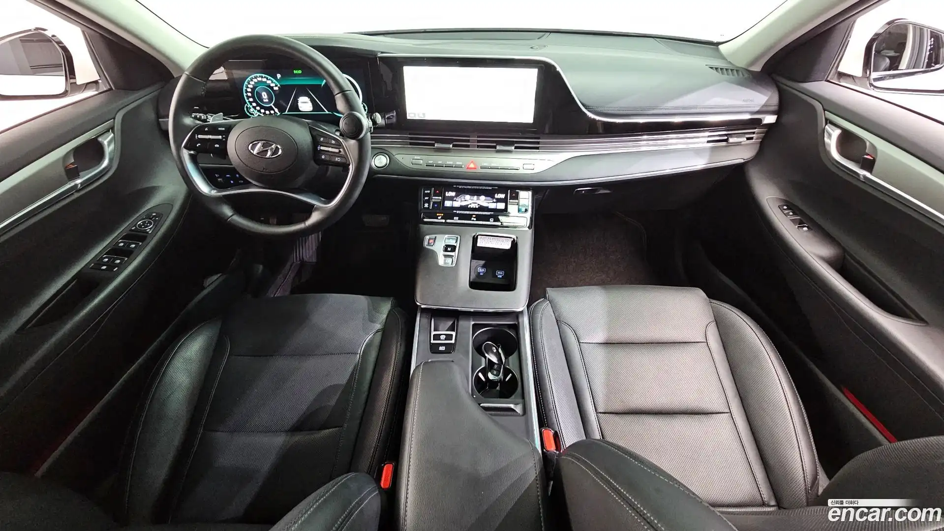 Grandeur Hyundai 2020.3-INNER-007