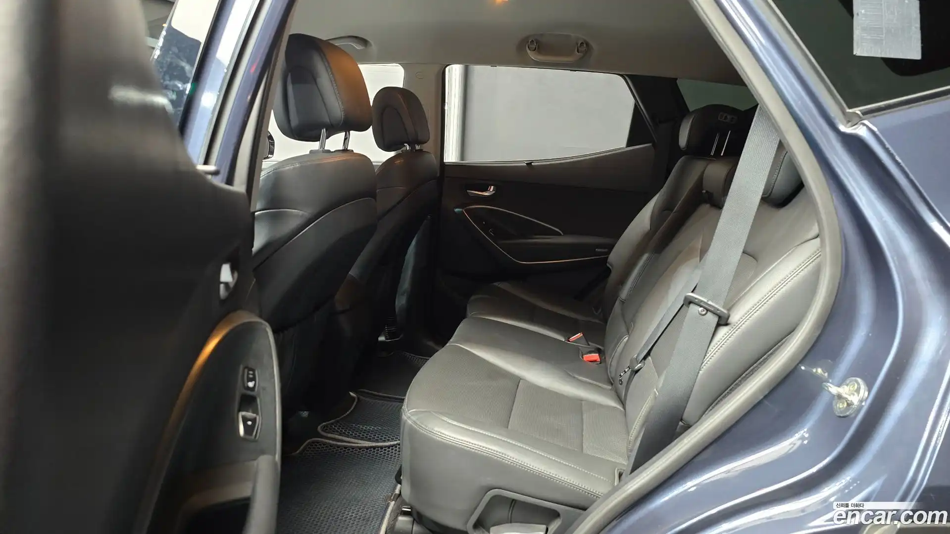 Santafe Hyundai 2017.8-OPTION-016