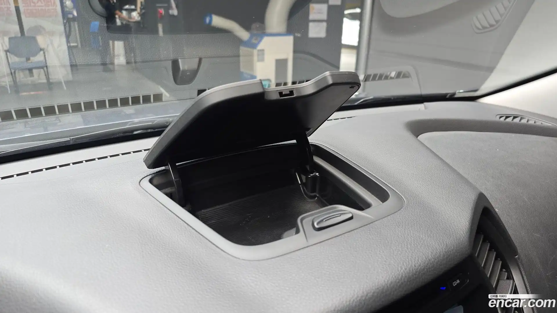 Santafe Hyundai 2017.8-OPTION-040