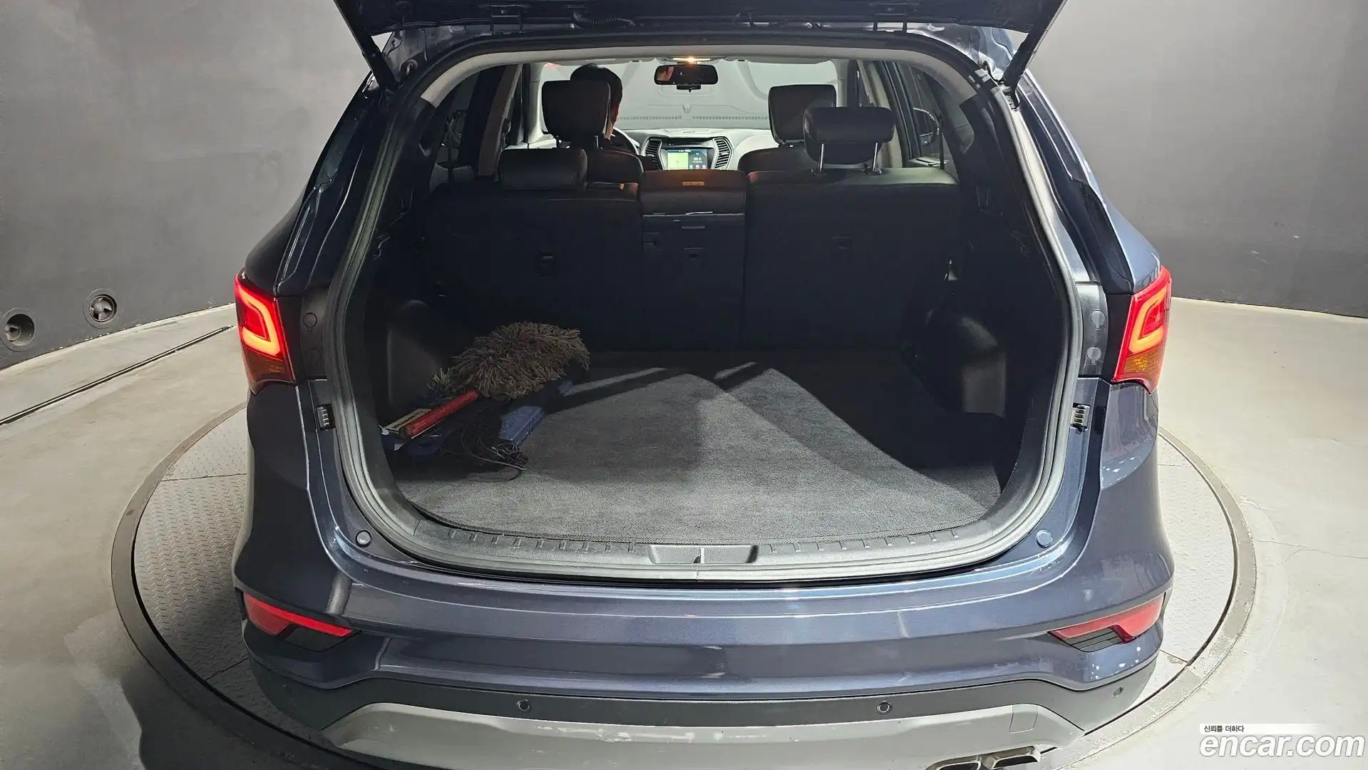 Santafe Hyundai 2017.8-OPTION-043