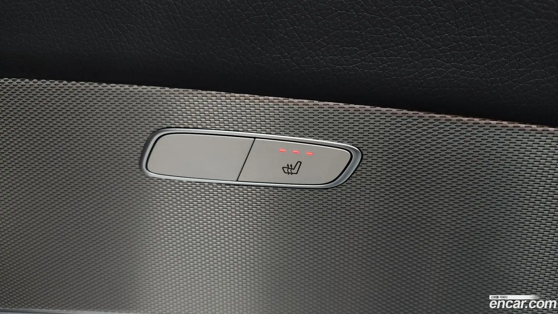 E-Class Mercedes-Benz 2018.9-OPTION-045