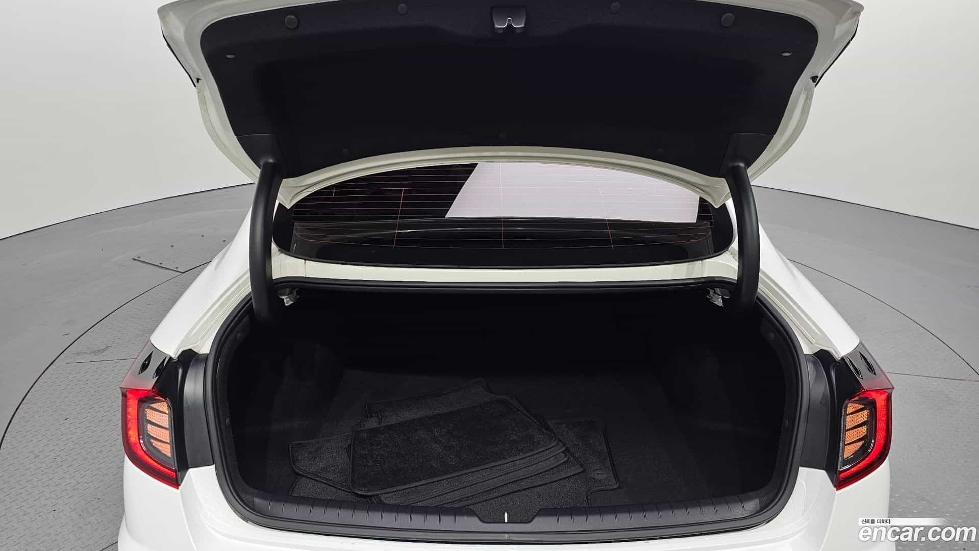 Sonata Hyundai 2019.4-OPTION-024