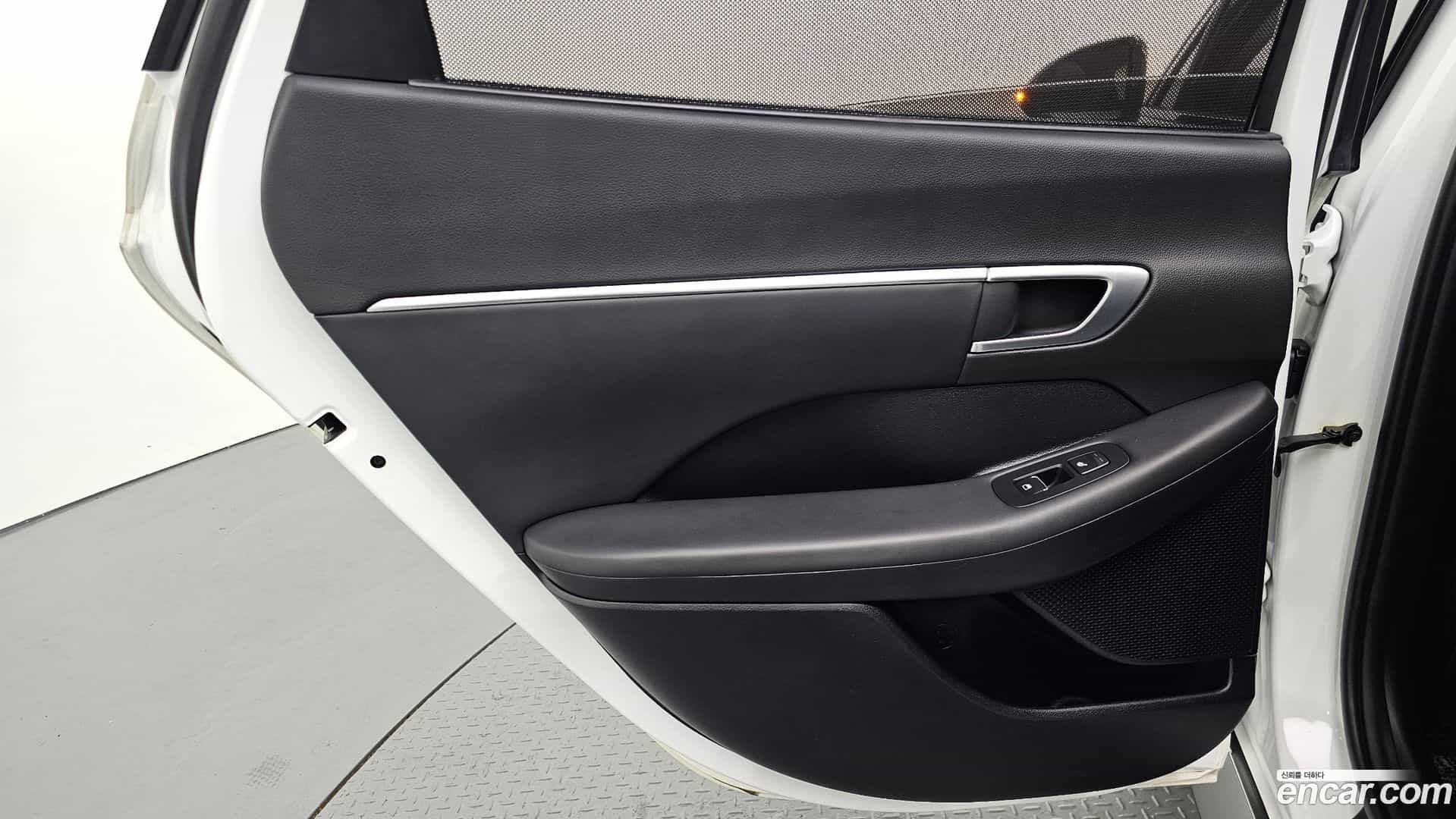 Sonata Hyundai 2019.4-INNER-035