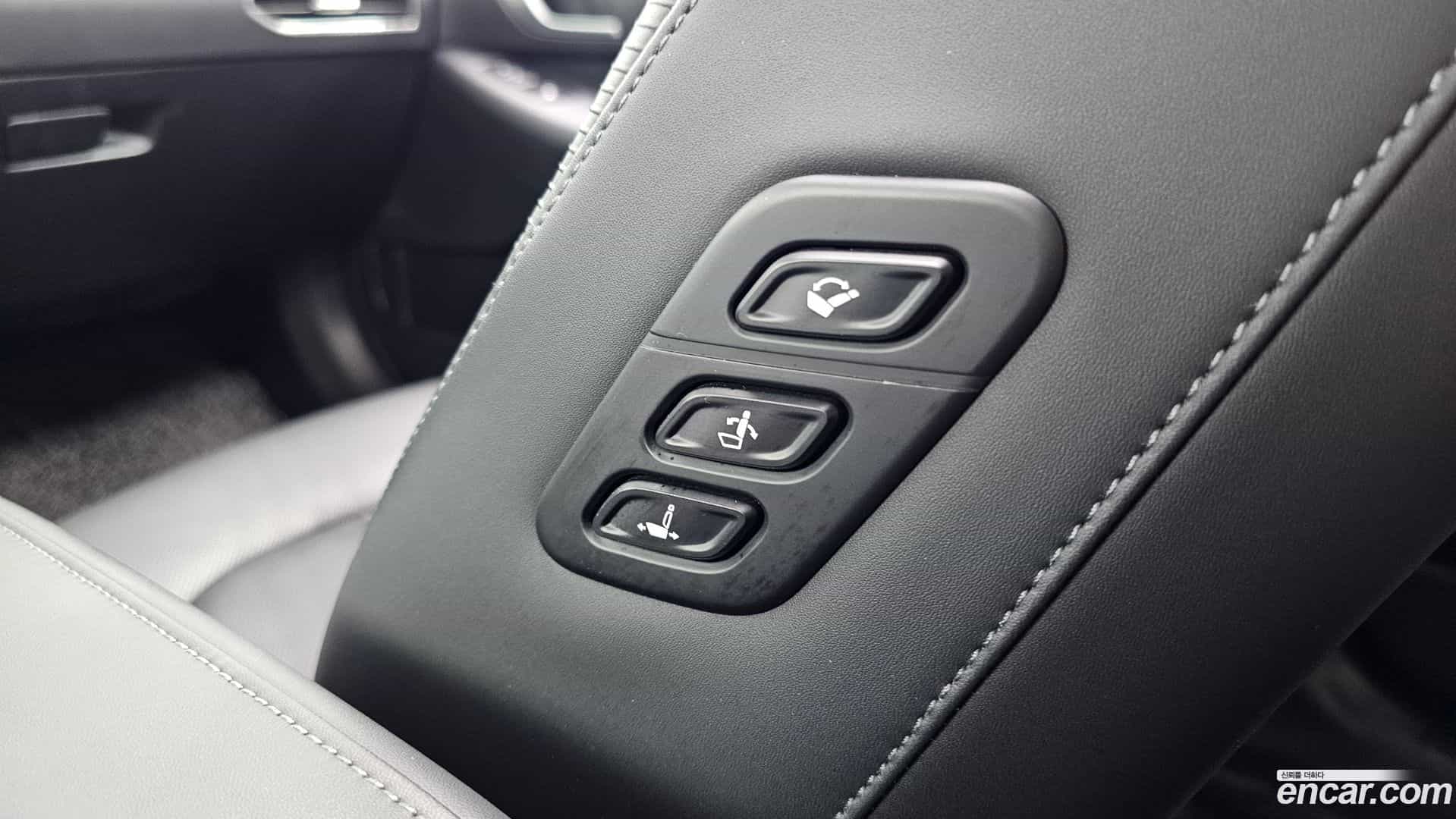 Sonata Hyundai 2019.4-OPTION-044