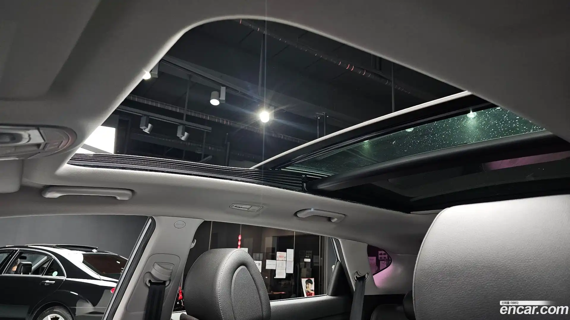 Tucson Hyundai 2017.8-OPTION-023
