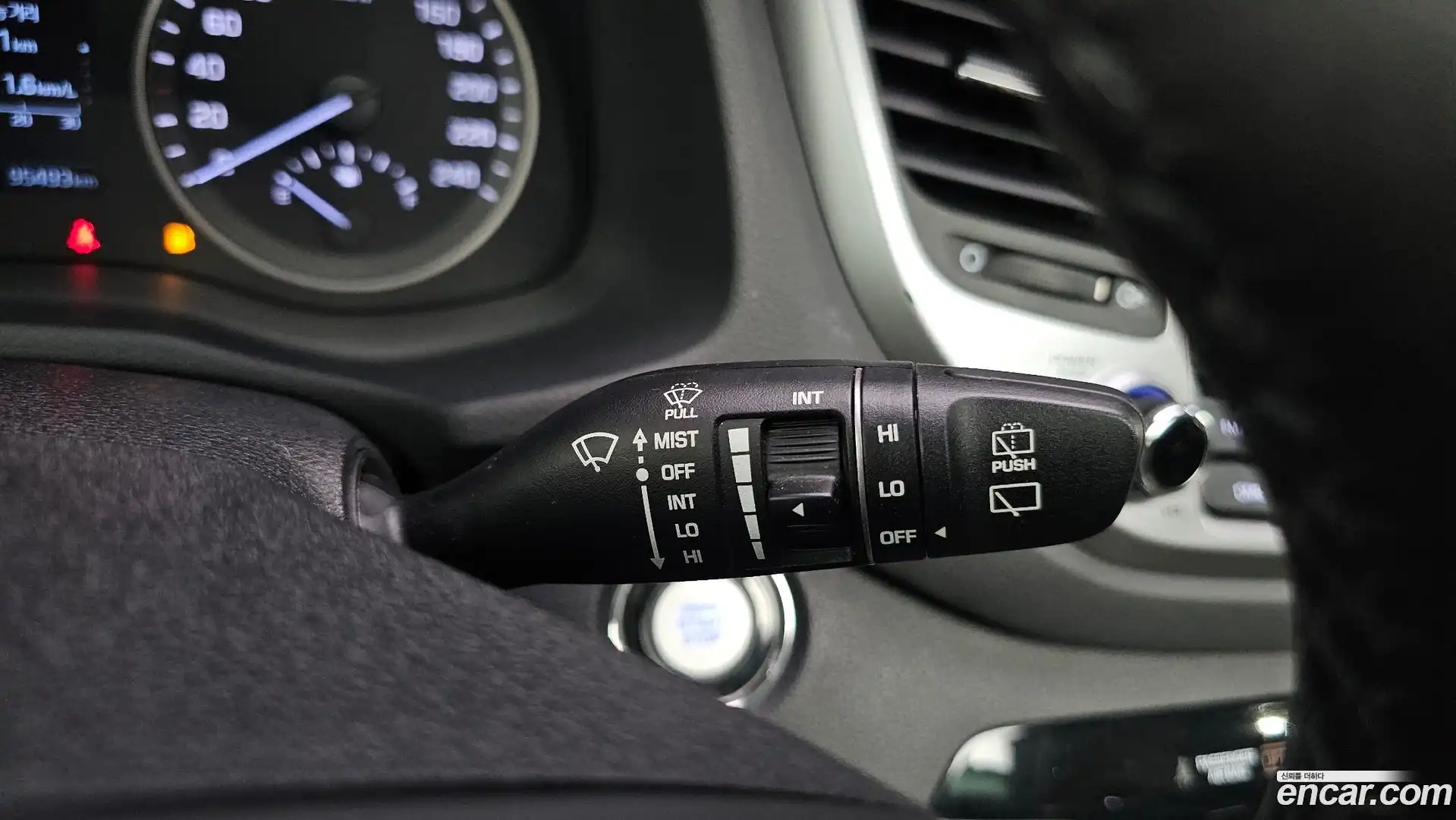 Tucson Hyundai 2017.8-OPTION-044