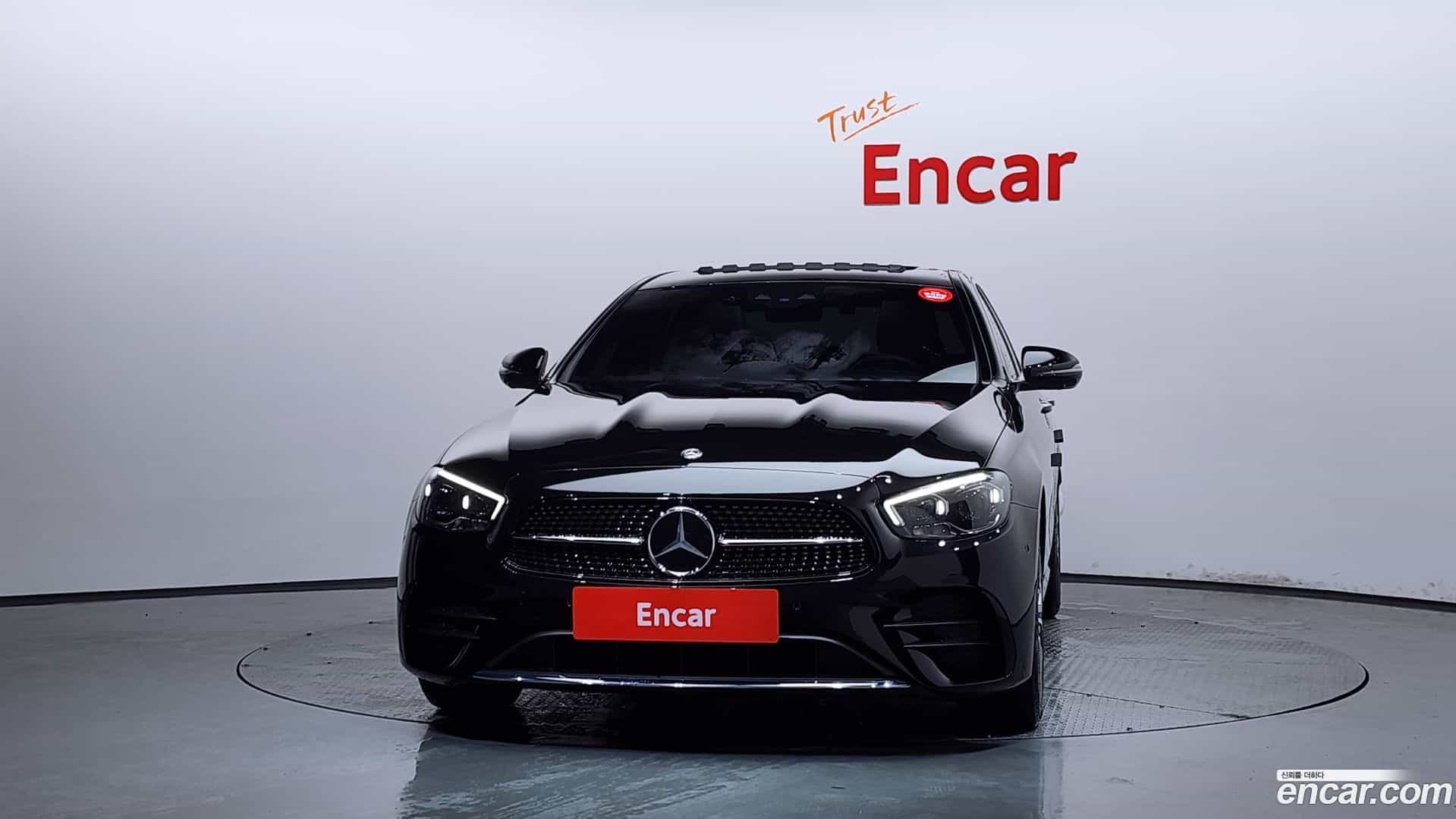 E-Class Mercedes-Benz 2020.10-OUTER-003