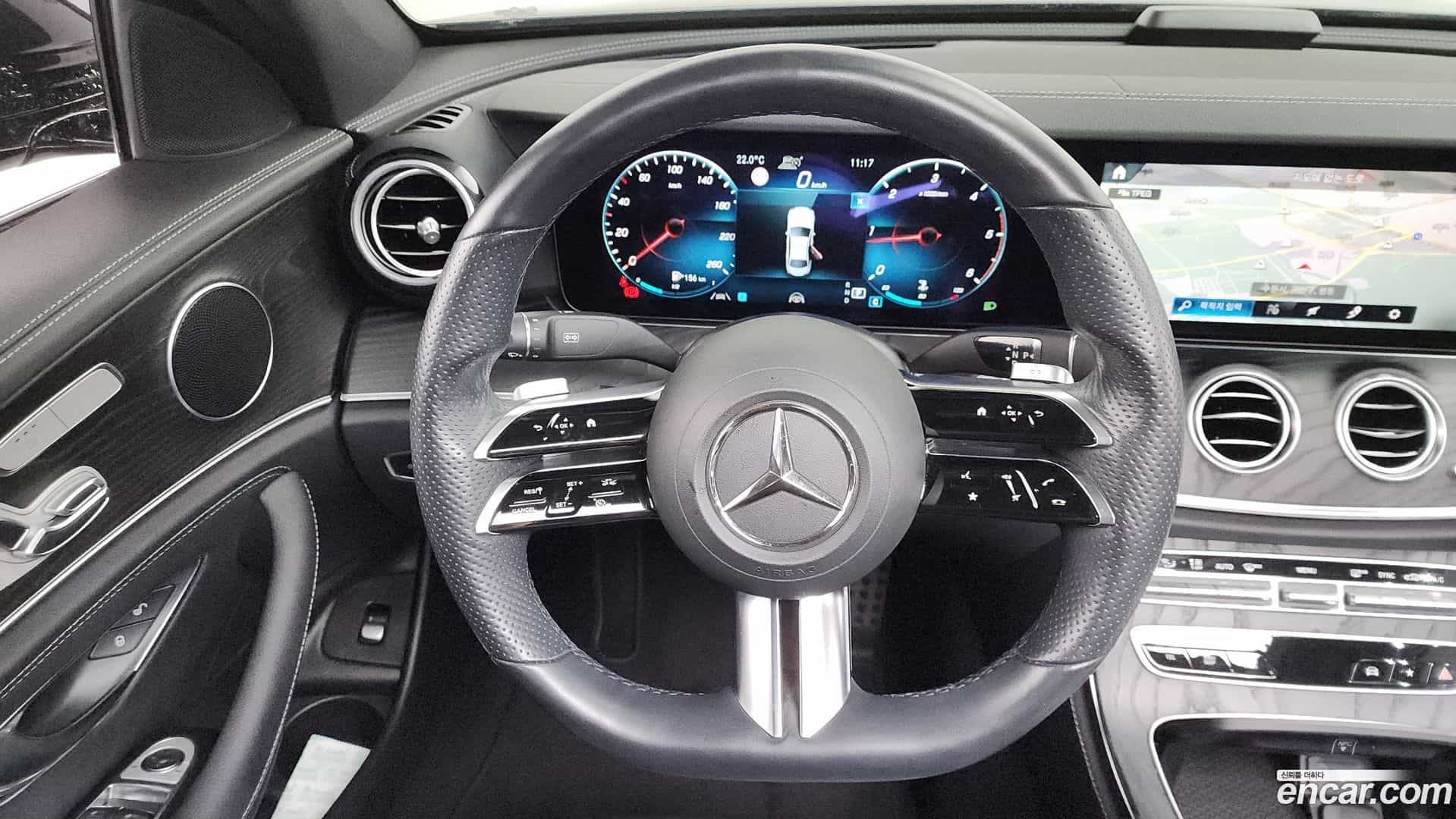 E-Class Mercedes-Benz 2020.10-OPTION-017