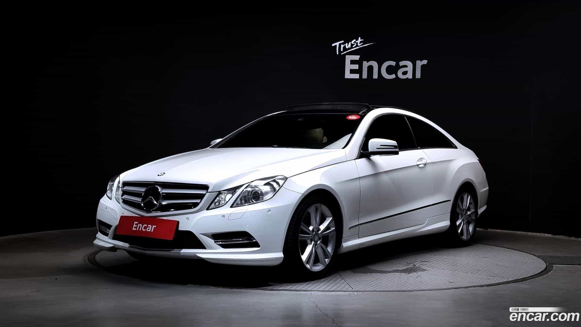 E-Class Mercedes-Benz 2013.2-OUTER-001